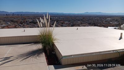 La Bajada Ct NW • Albuquerque, NM 87105
