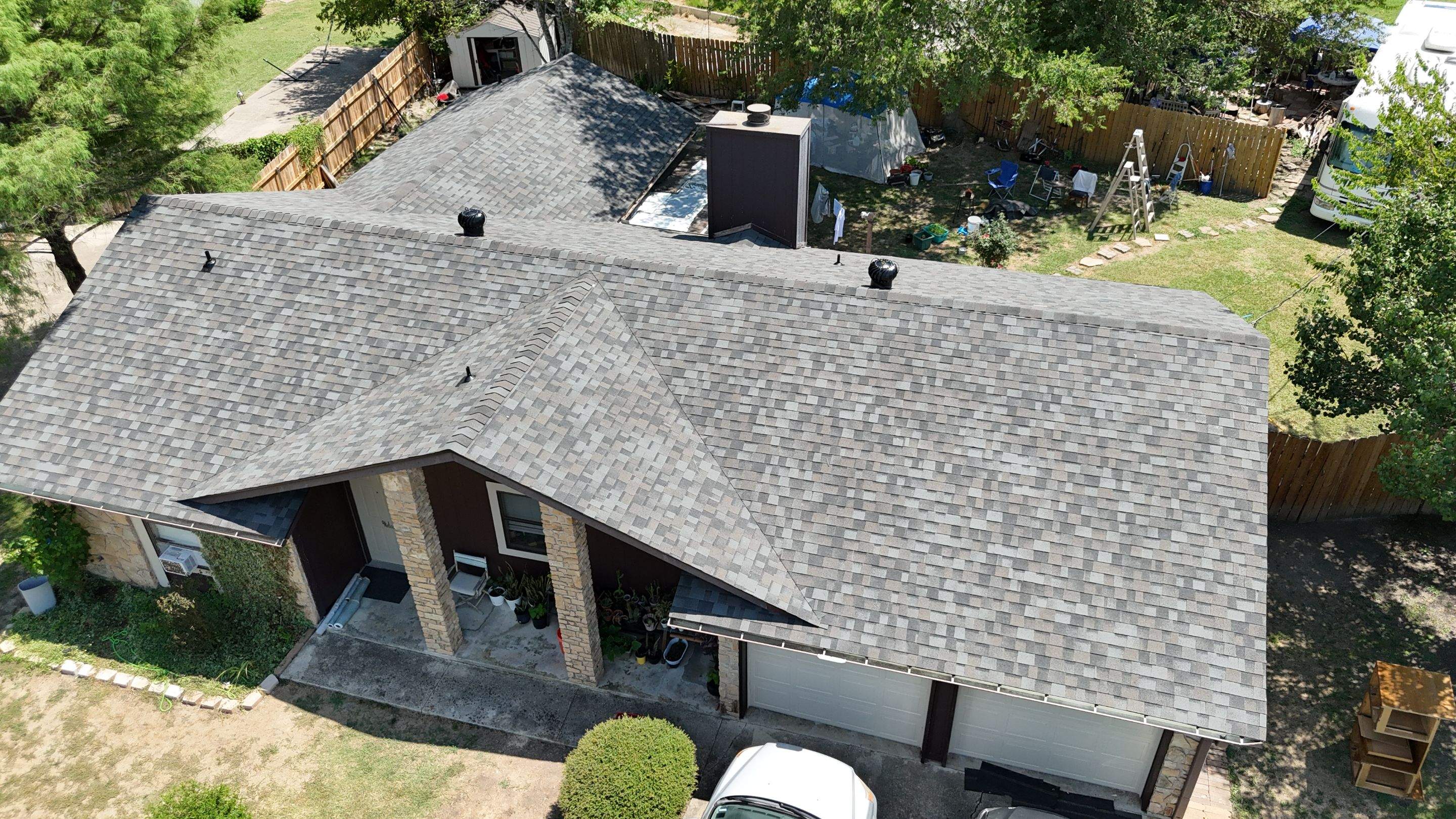 Williamsburg Gray - Owens Corning TruDefinition Duration by RoofsOnly.com