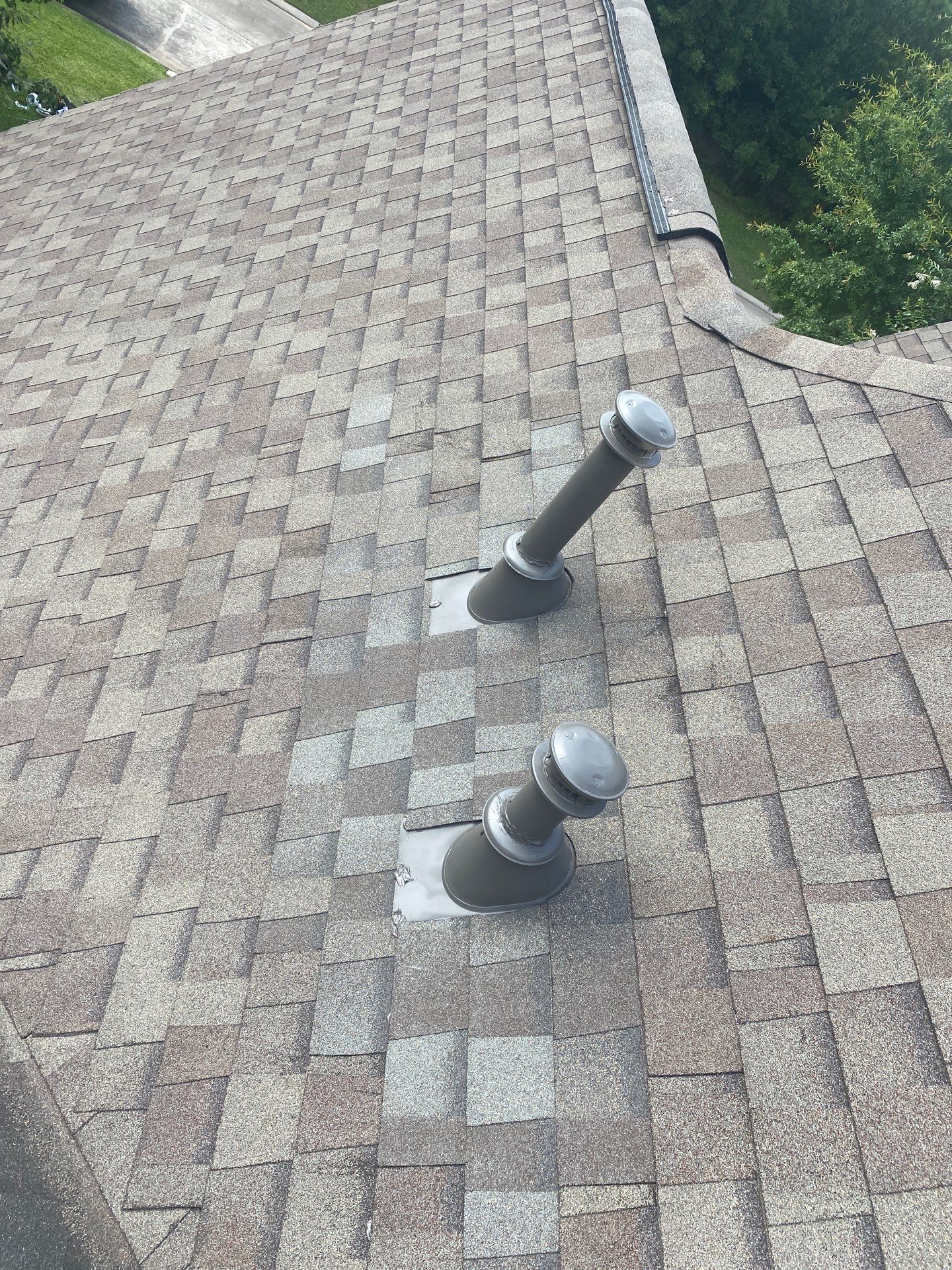 Hail Damage using Owen's Corning Duration (Lifetime) Shingles by Roof Repair Company
