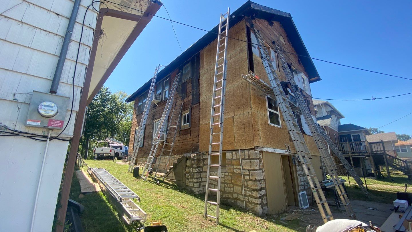 Siding Installation using Elm Grove by EEC  Windows, Siding & Roofing 