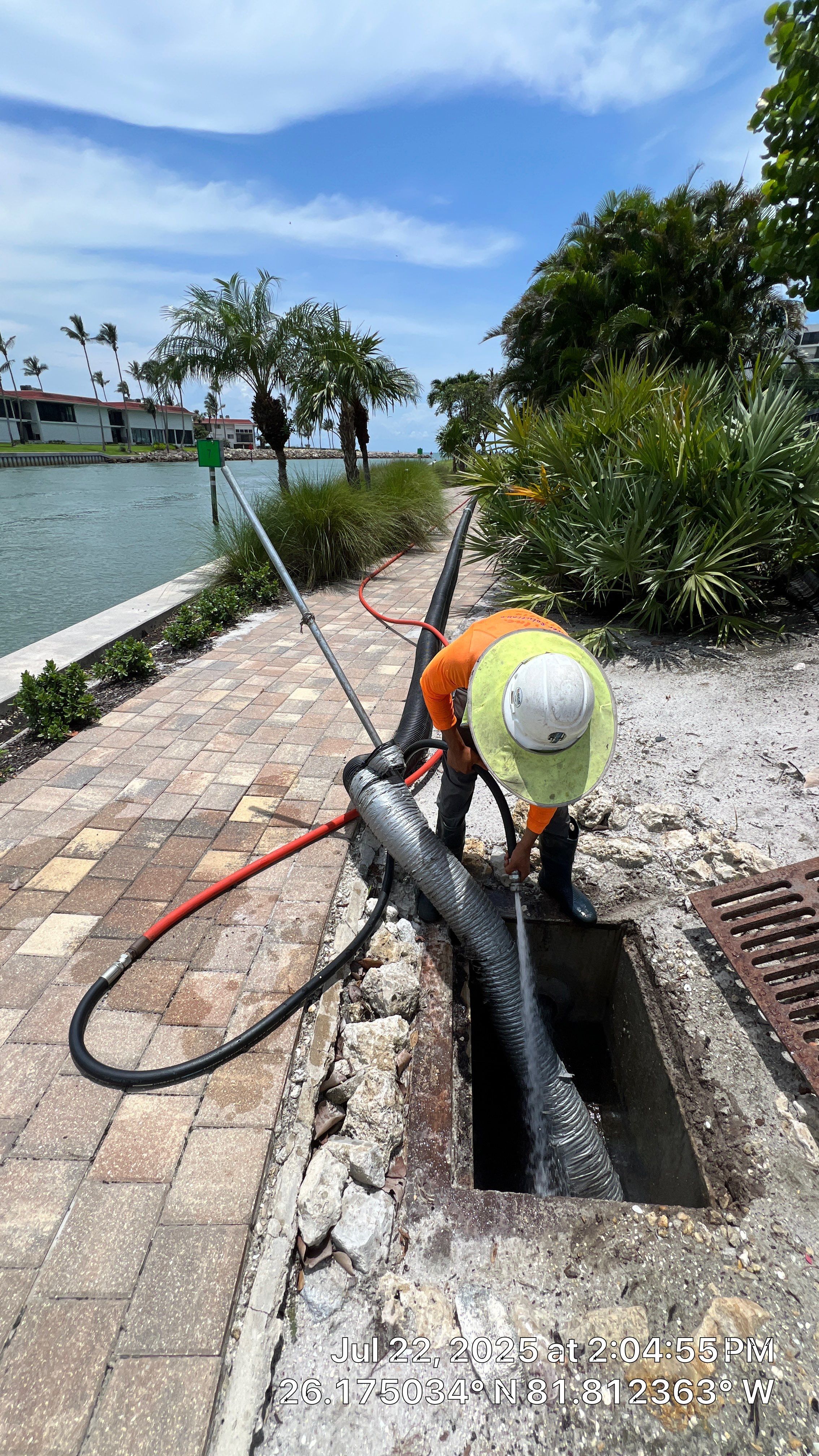 Naples Condo Complex Stormwater System Maintenance and Hurricane Cleanup by APS Power & Water