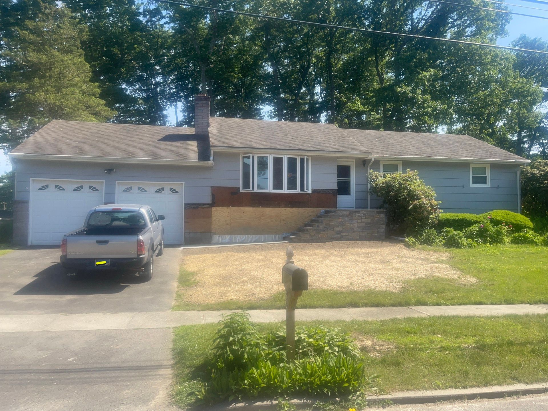 Siding Installation using CertainTeed Monogram Vinyl Siding - D4 - Granite Gray by A Plus Exterior