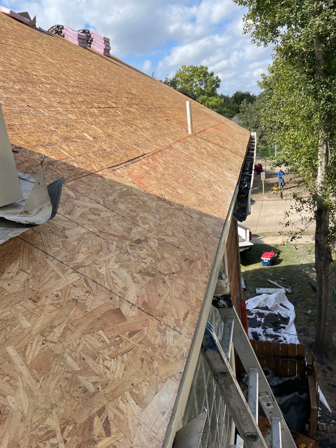 Residential Roofing Installation using Owen's Corning Duration (Lifetime) Shingles by Roof Repair Company