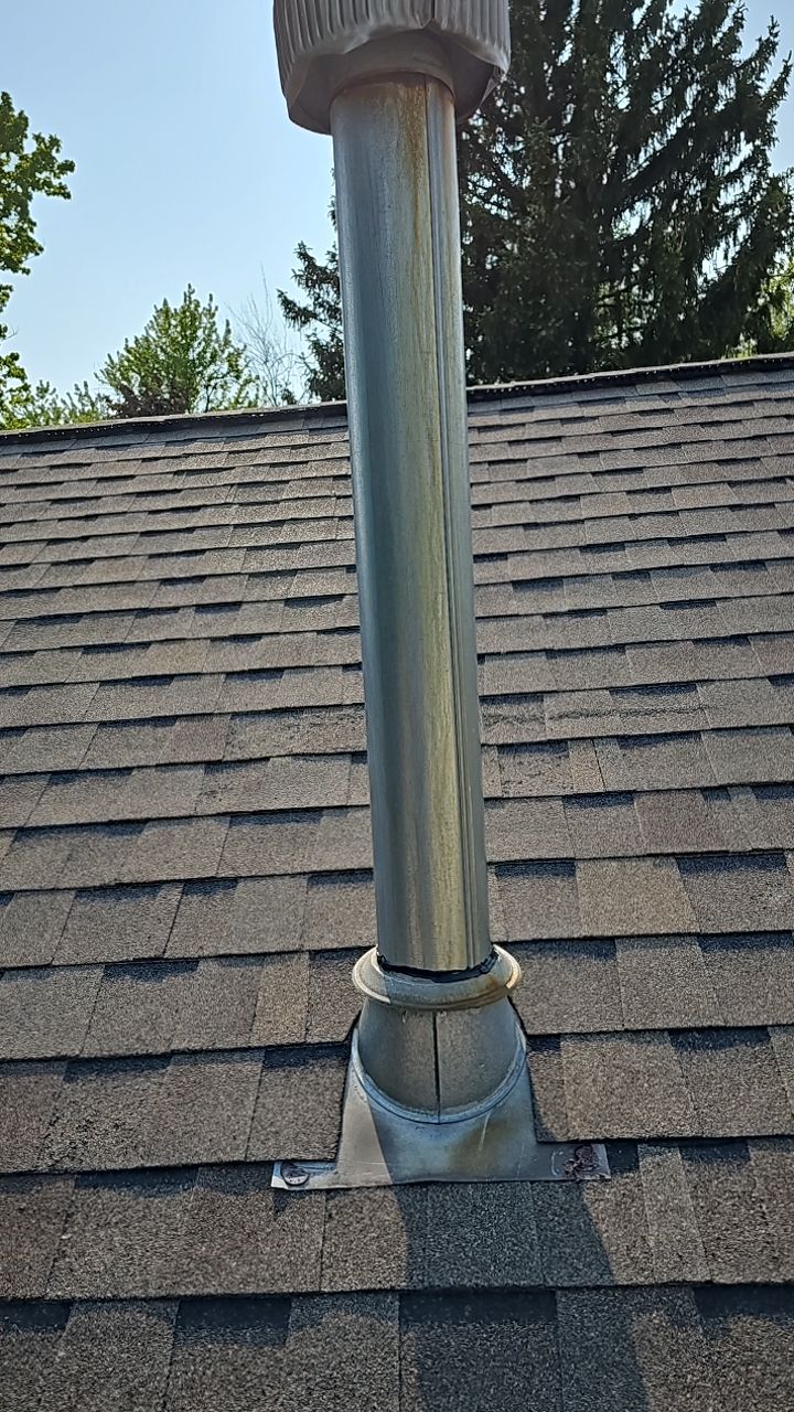 ATLAS PINNACLE COLOR: WEATHERED SHADOW by Eagle Eye Roofing