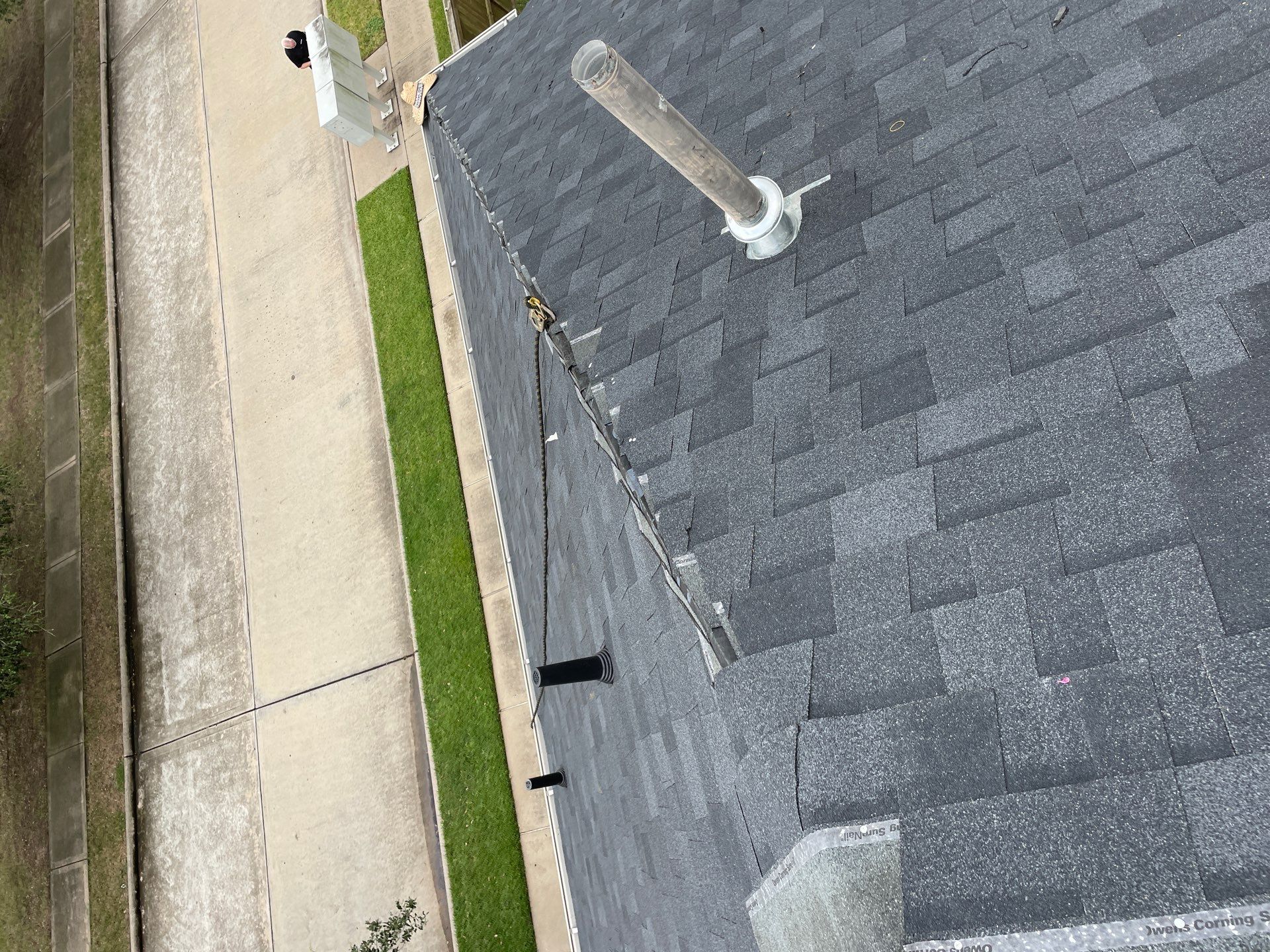 Residential Roofing Installation using Owen's Corning Duration (Lifetime) Shingles by Roof Repair Company