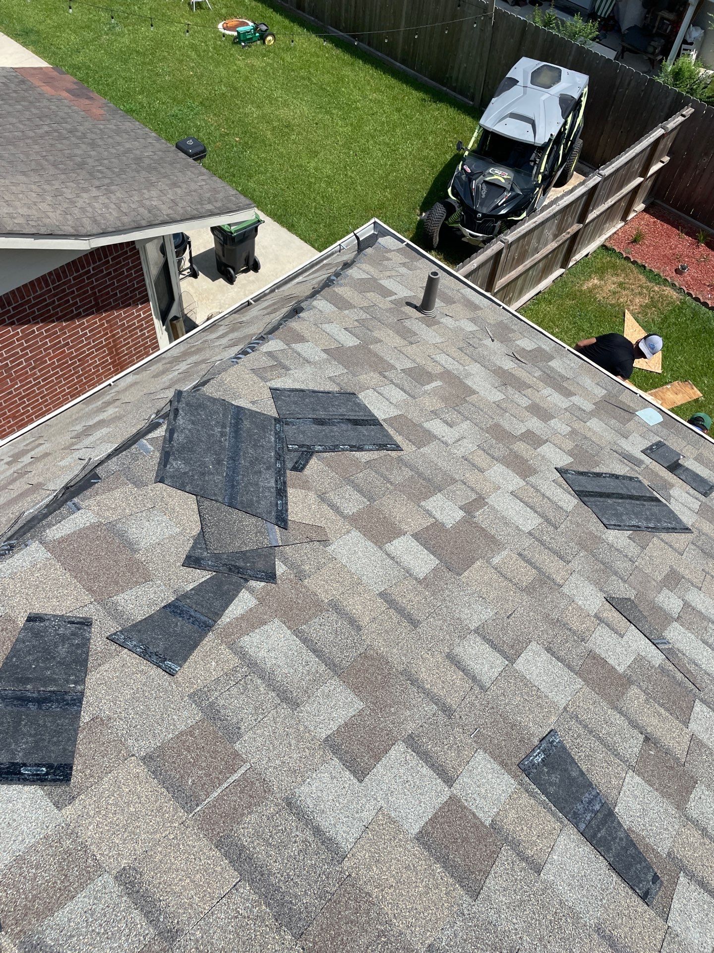 Residential Roofing Installation using Owen's Corning Duration (Lifetime) Shingles by Roof Repair Company