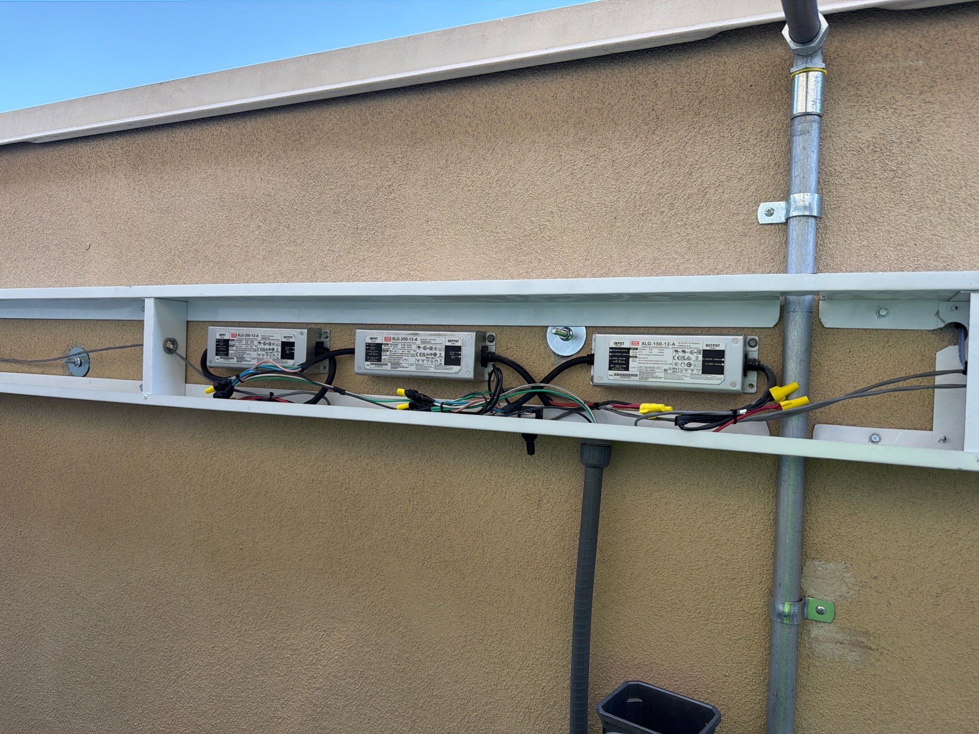 Project in Los Angeles by Golden State Signs