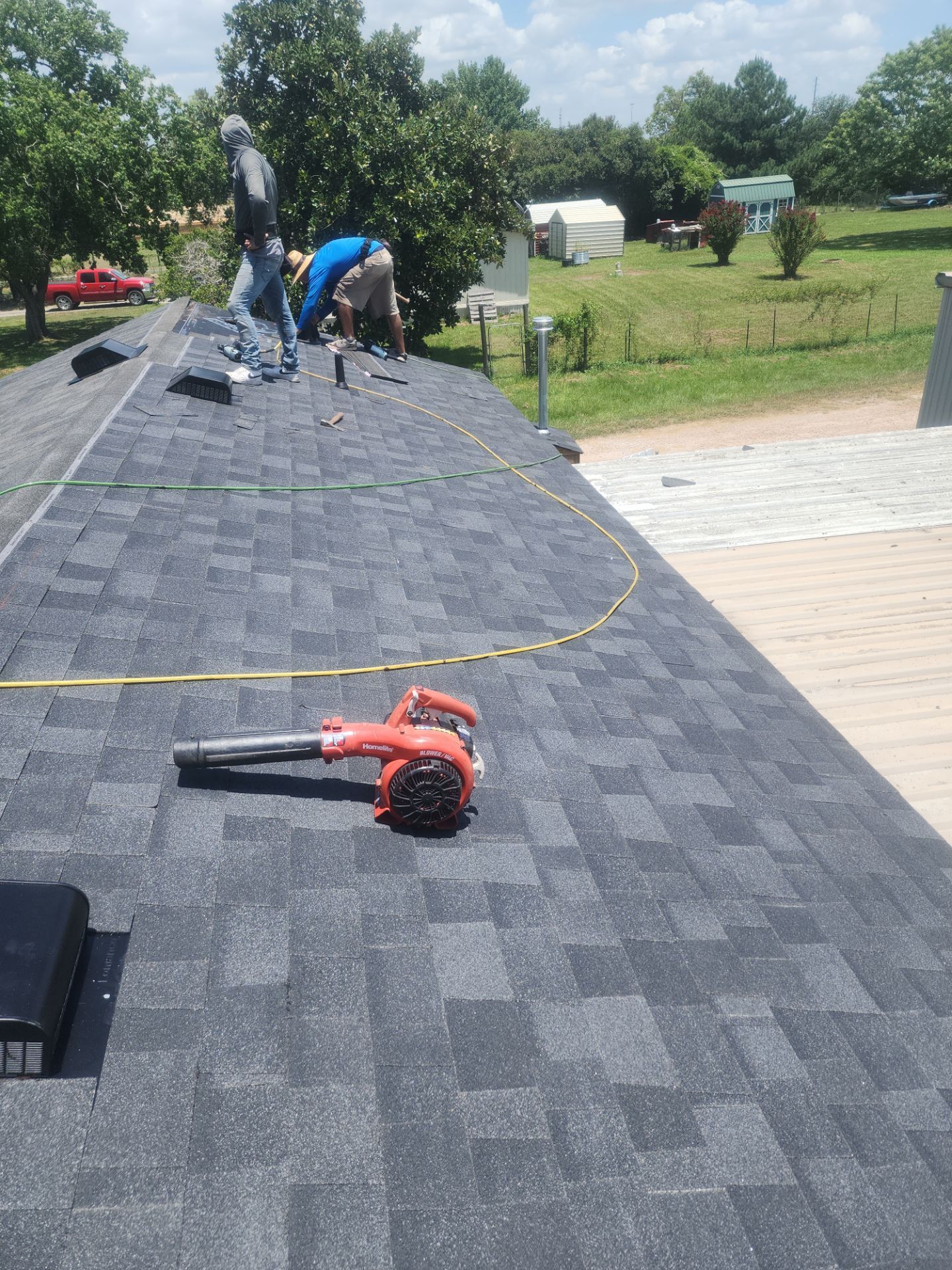 Residential Roofing Installation using Owen's Corning Duration (Lifetime) Shingles by Roof Repair Company