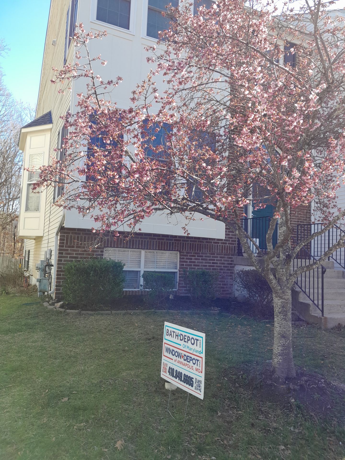 Bay box refinishing by Window Depot of Annapolis