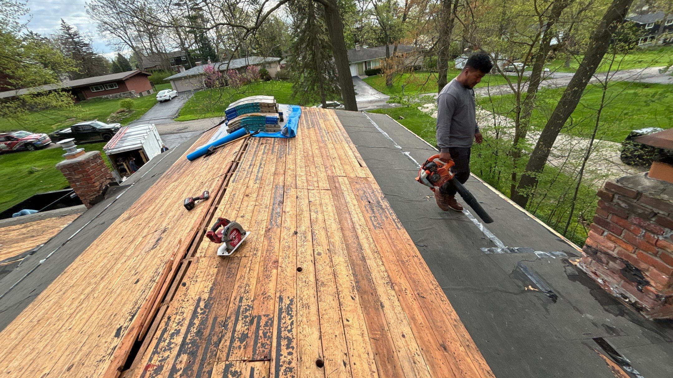 Roof Replacement using CertainTeed Landmark by 180 Contractors