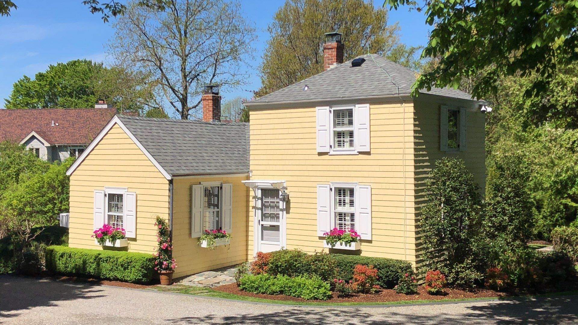 Georgetown Gray Roofs by Pinnacle Roofing & Skylights