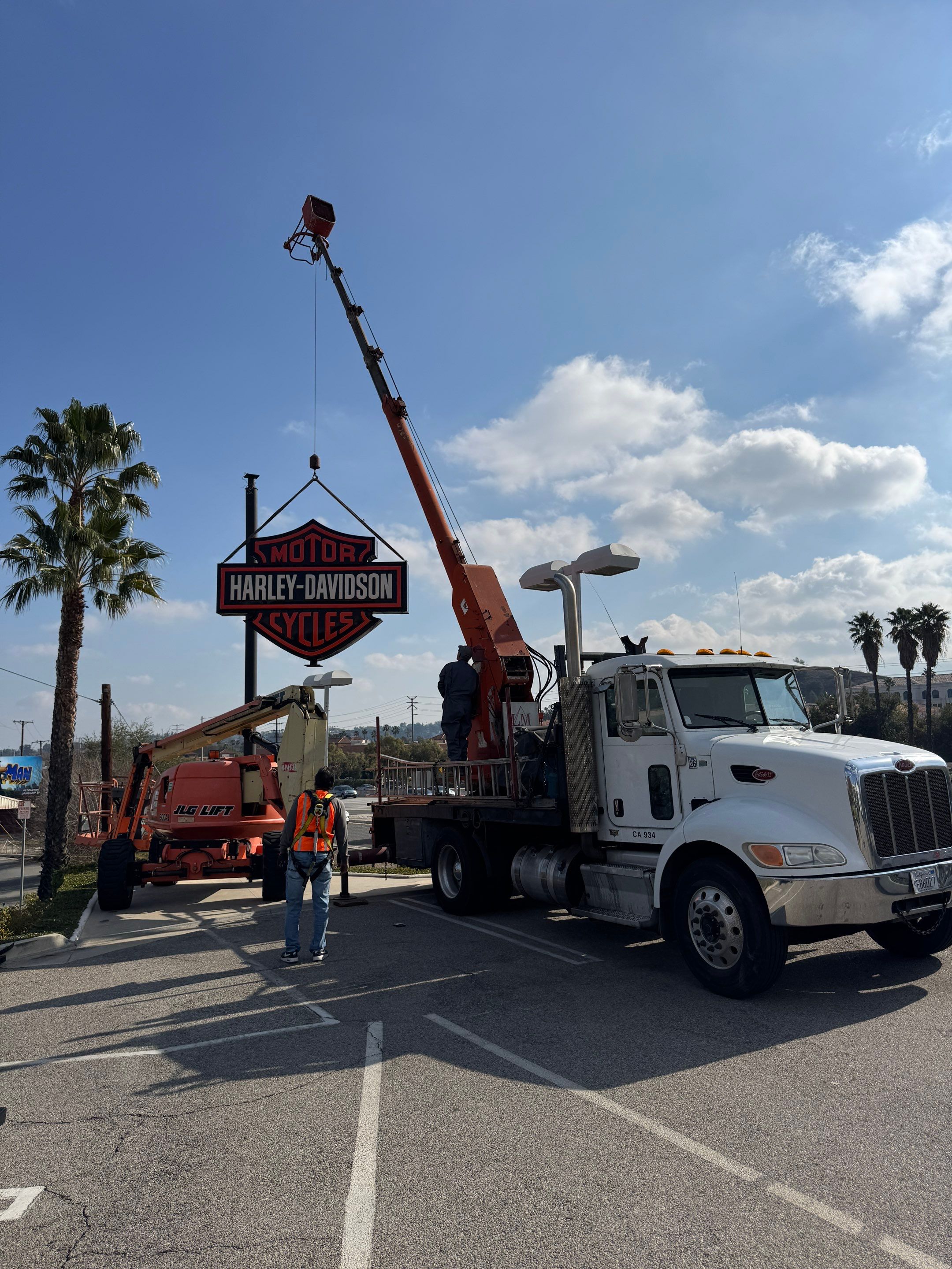 Project in Calabasas by Golden State Signs