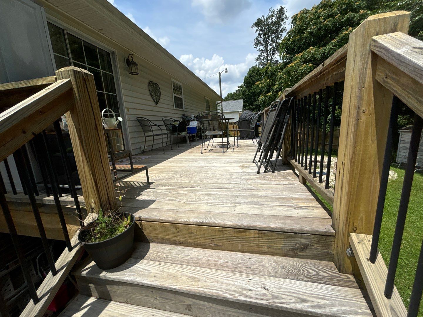 Deck using Wood Sealant by DuraSeal