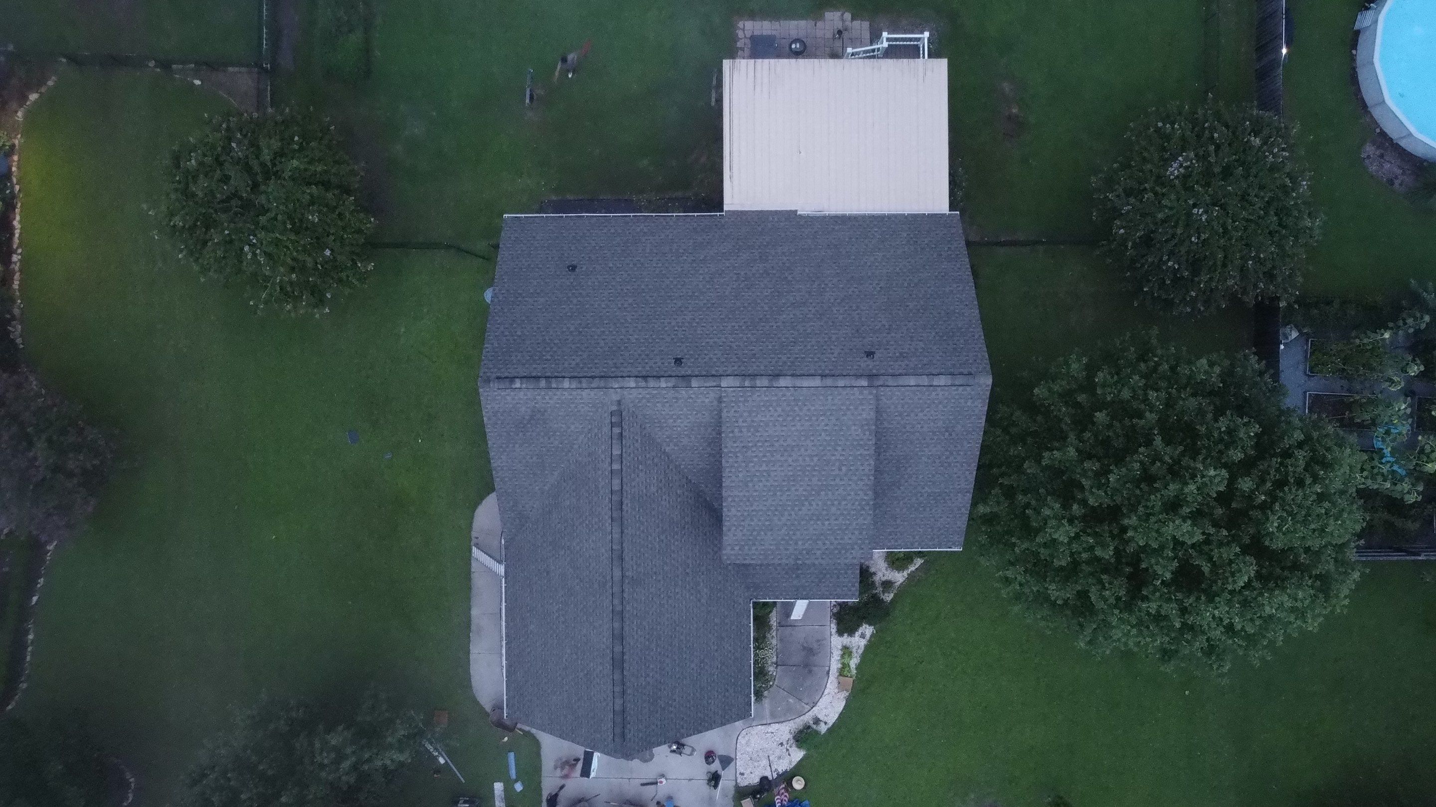 GAF HDZ Weathered Wood by Skybird Roofing