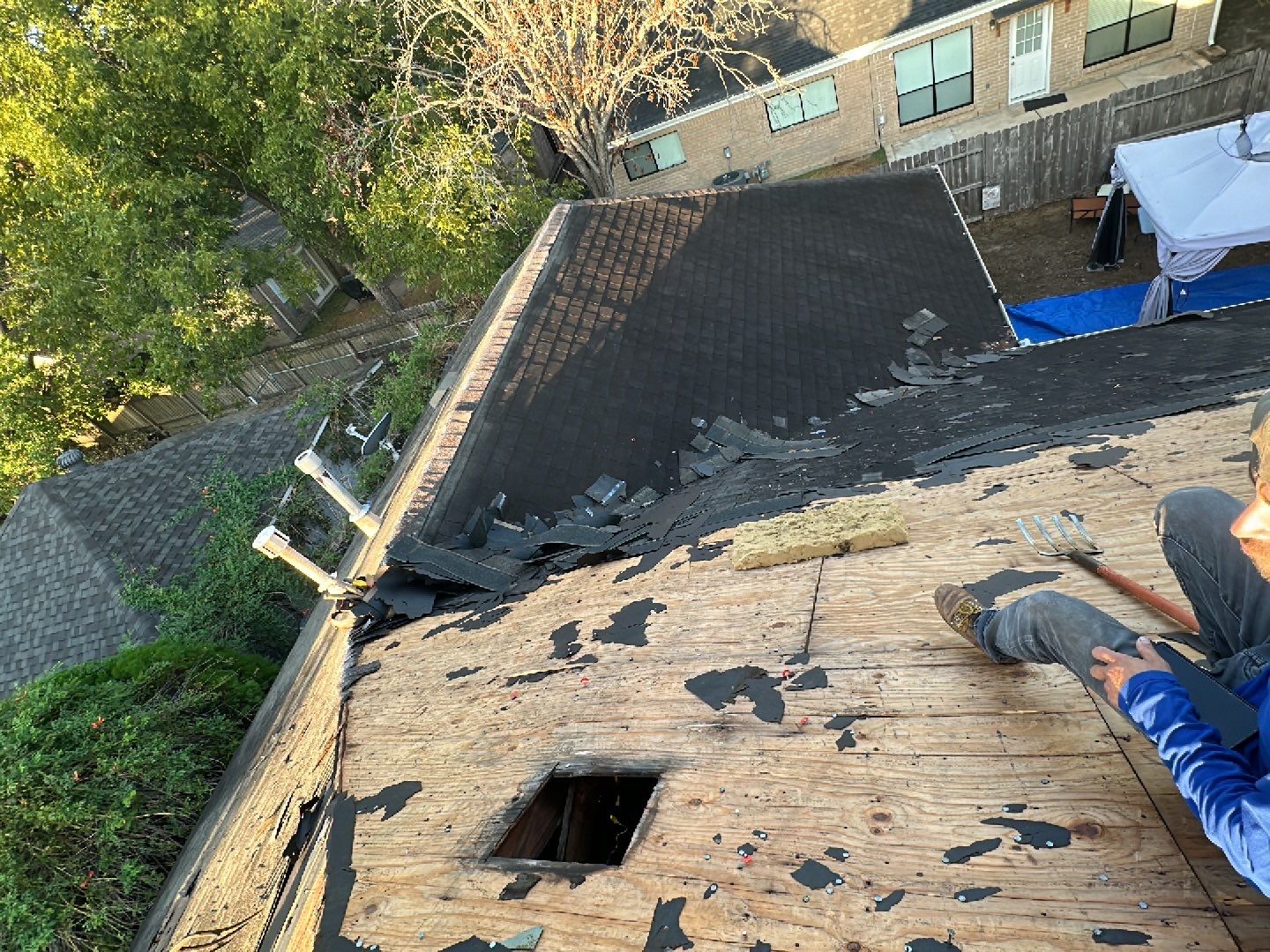 Residential Roofing Installation using Owen's Corning Duration (Lifetime) Shingles by Roof Repair Company