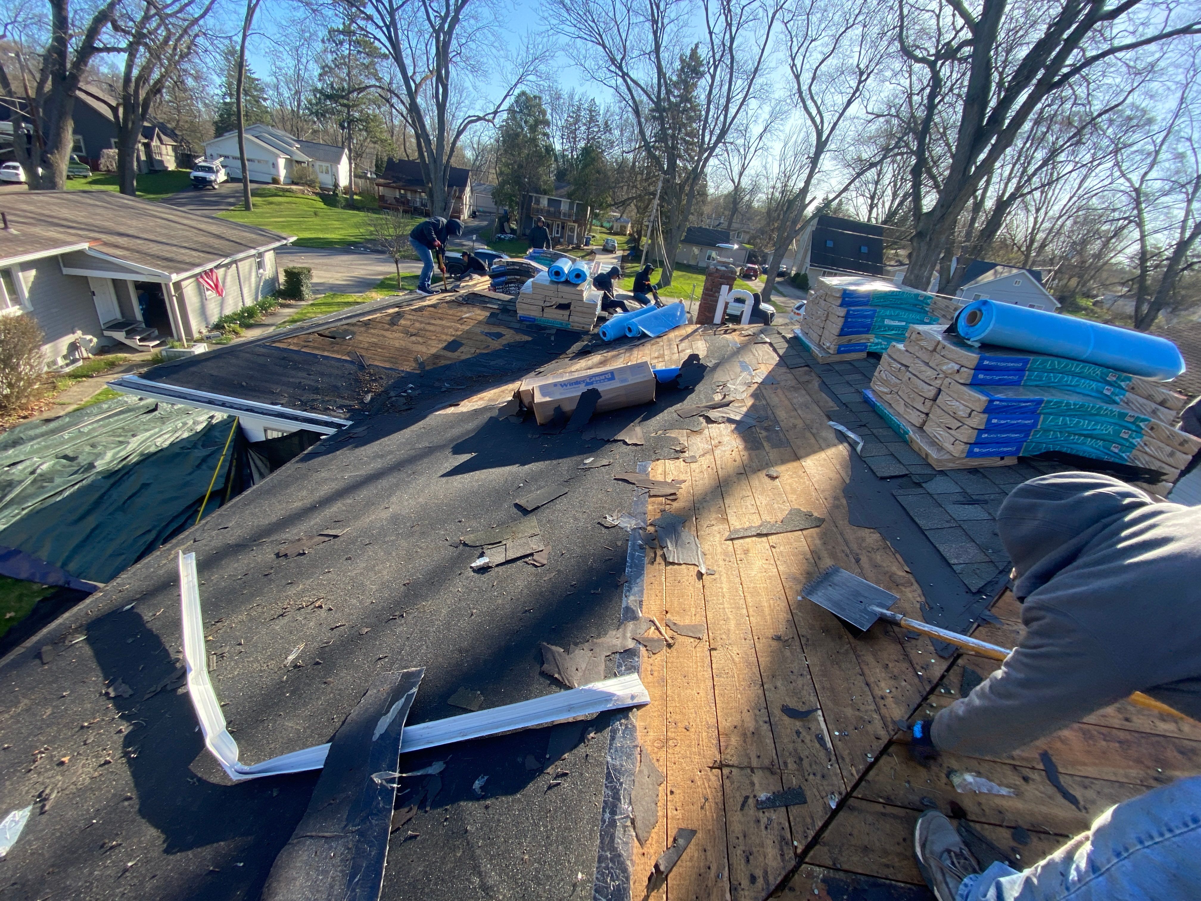 Roof Replacement using CertainTeed Landmark by 180 Contractors