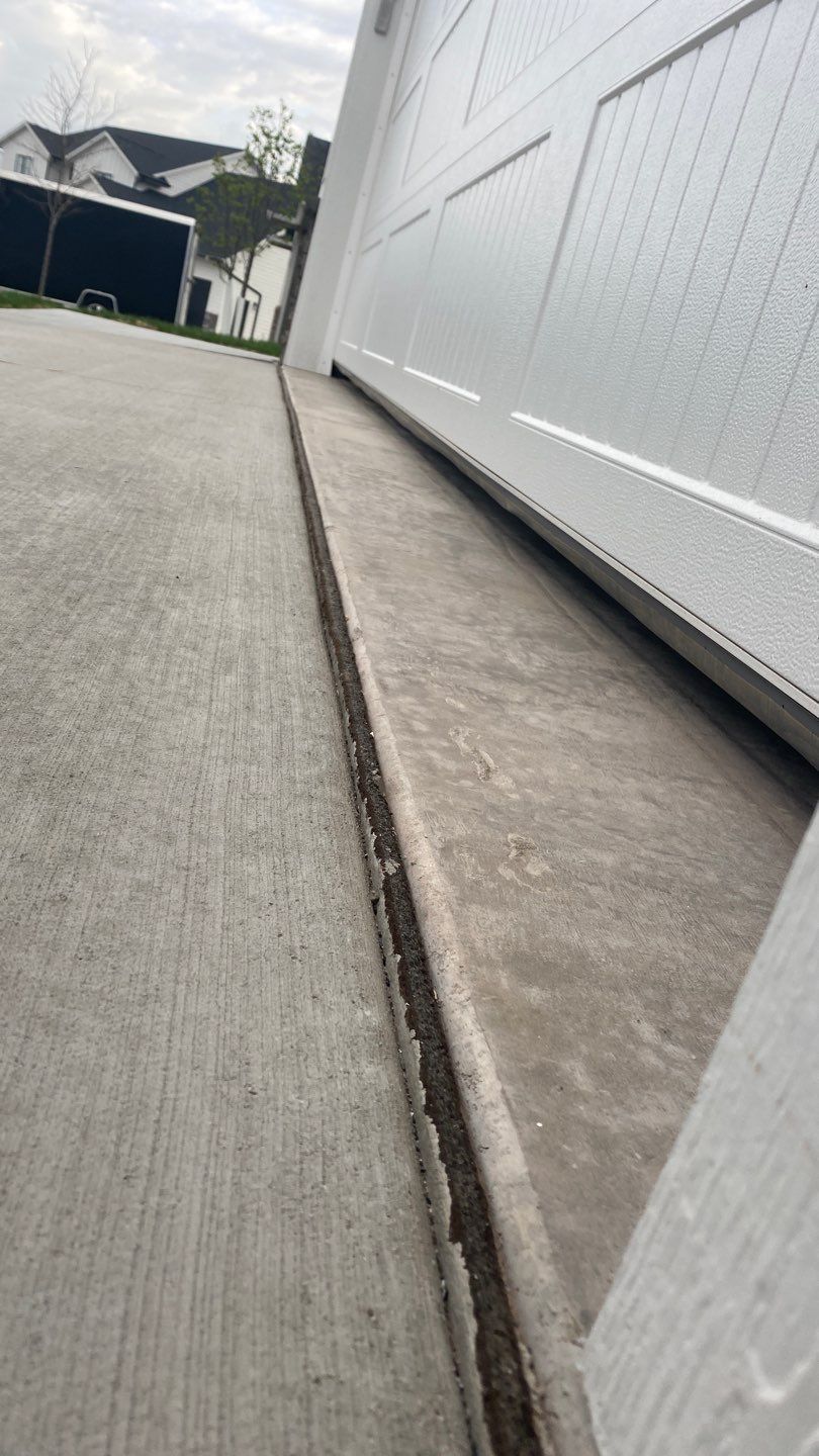 Garage using Domino  by Select Painting, Coatings & Garage Cabinets