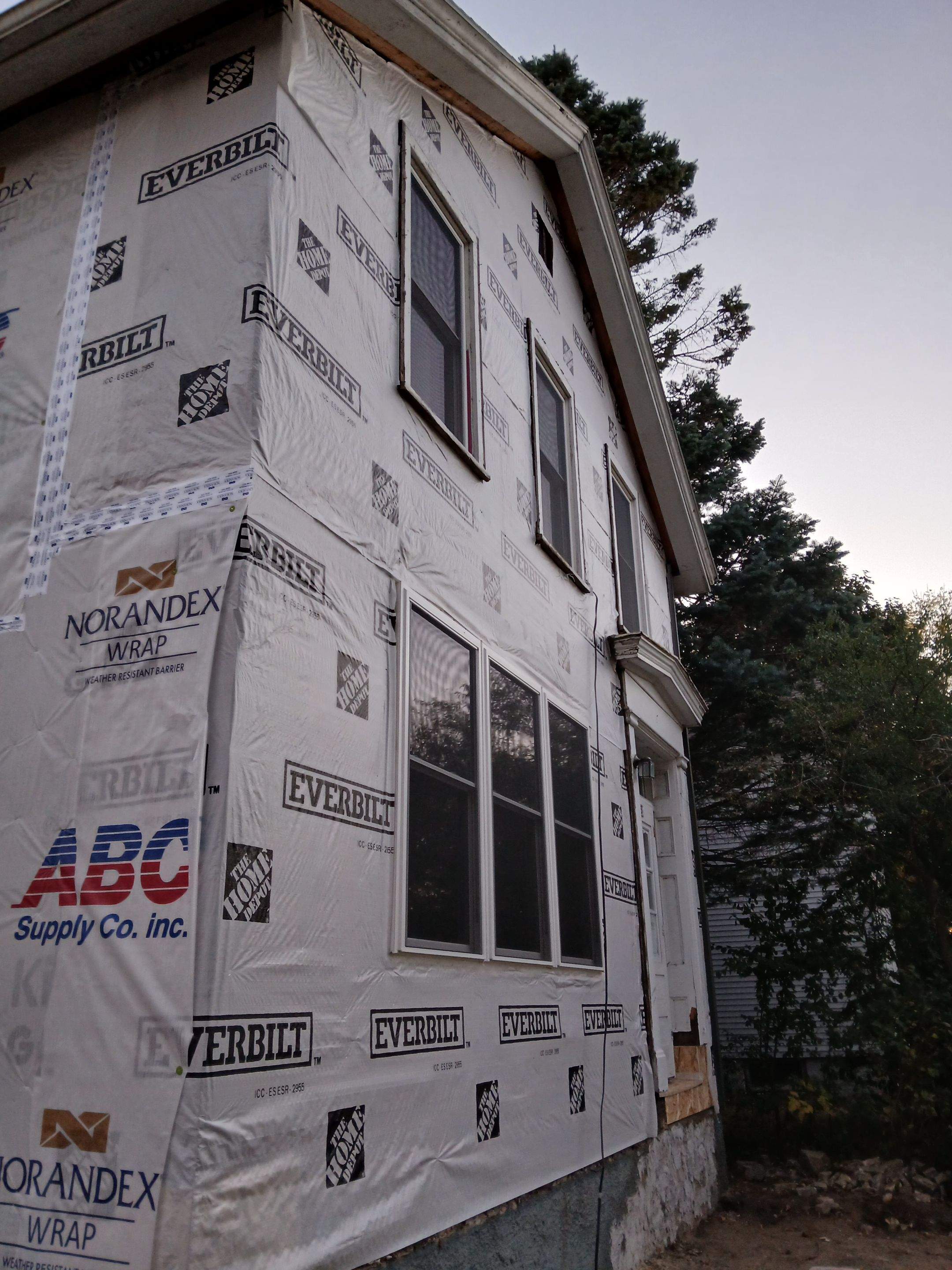 FULL HOME SIDING MAKEOVER SHEBOYGAN  by Gellings Roofing & Siding