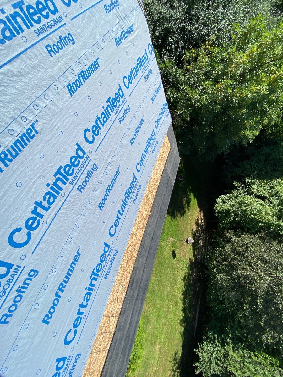 Roof Replacement using CertainTeed Landmark by 180 Contractors