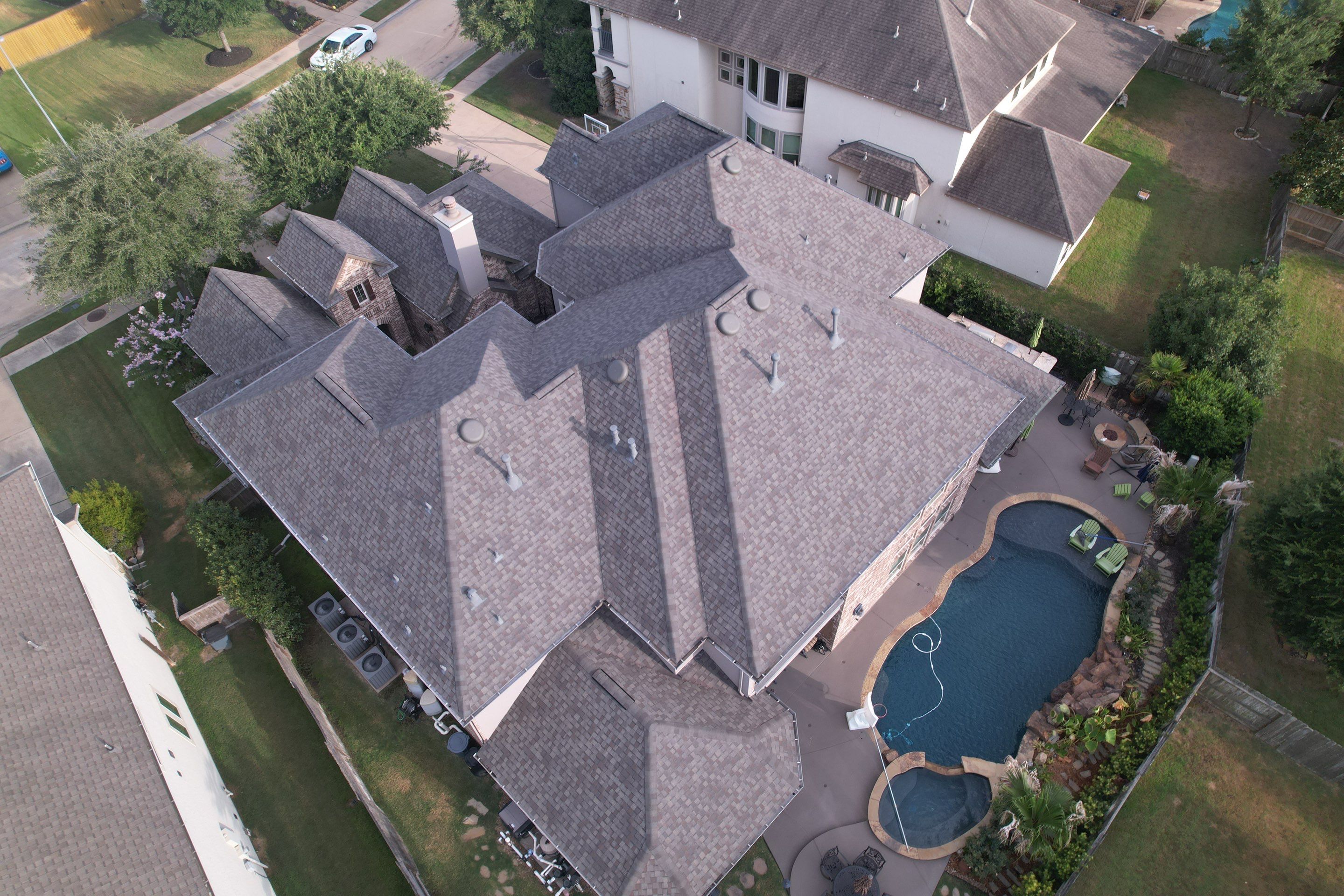 Residential Roofing Installation using CertainTeed Landmark by Vlex Roofing