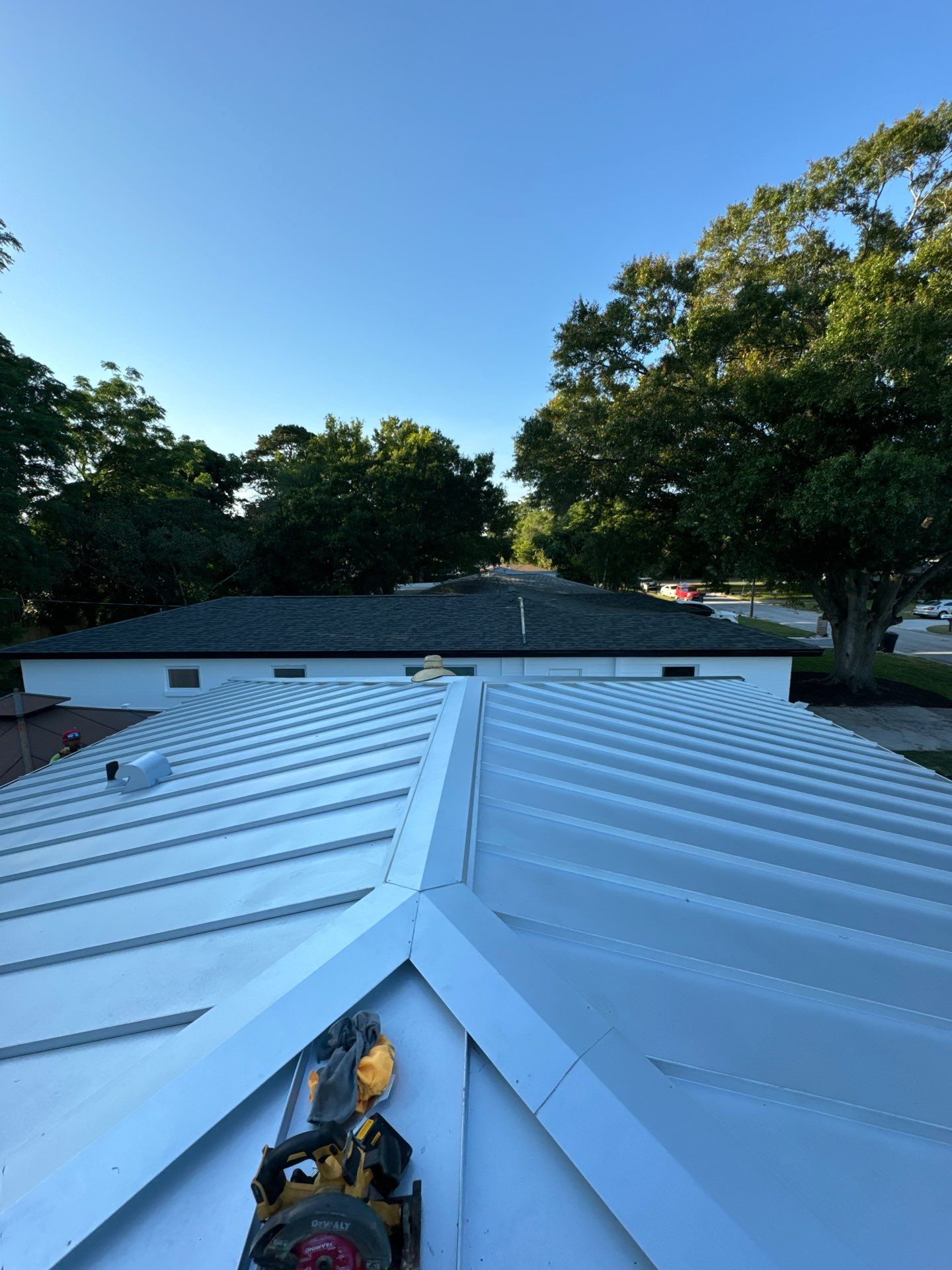 Project in Gulfport 33707 by Mitchell Roofing Company LLC 