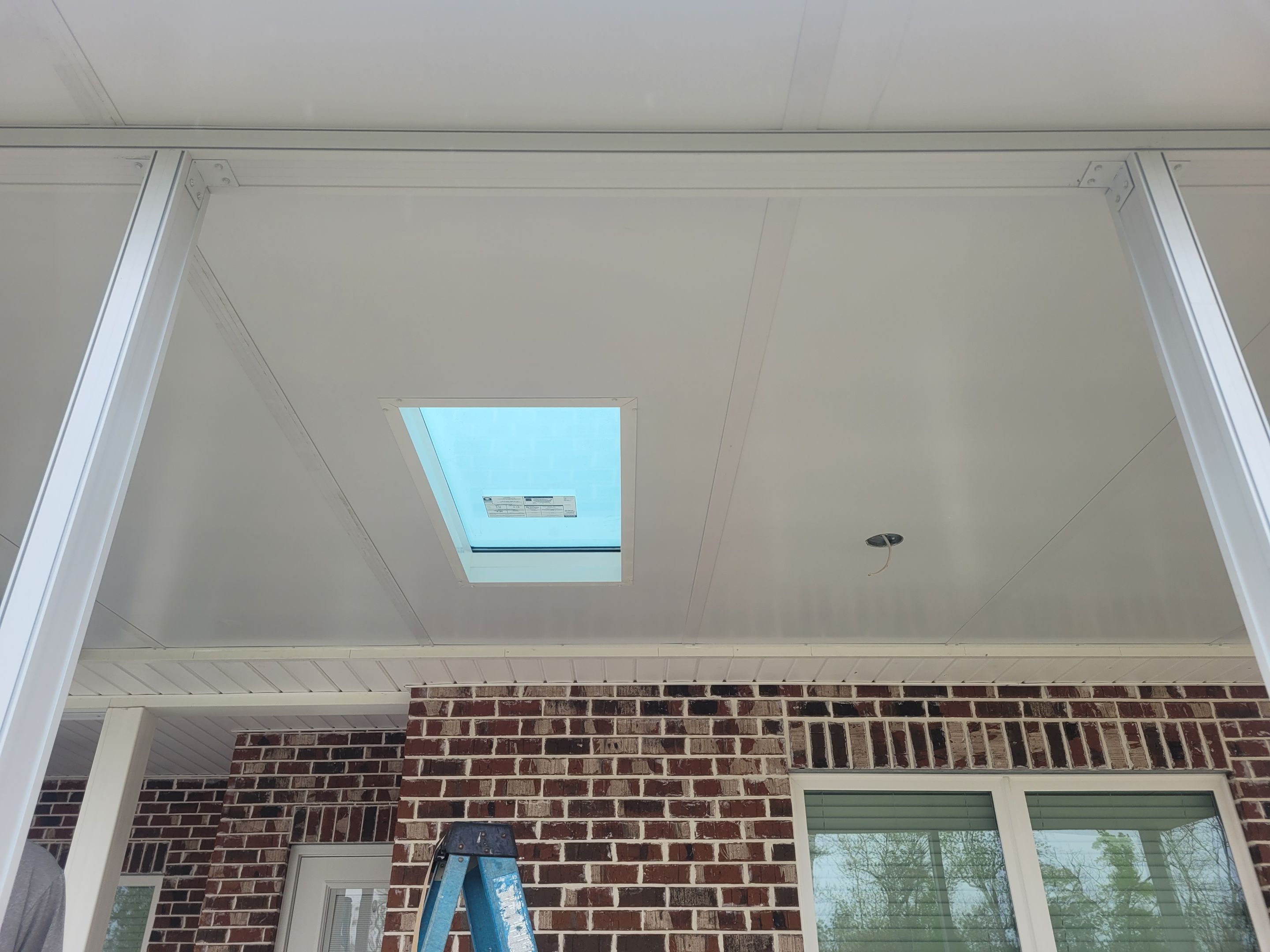 Screen Room w/Sunlight in Southport, FL by Titan Sunrooms
