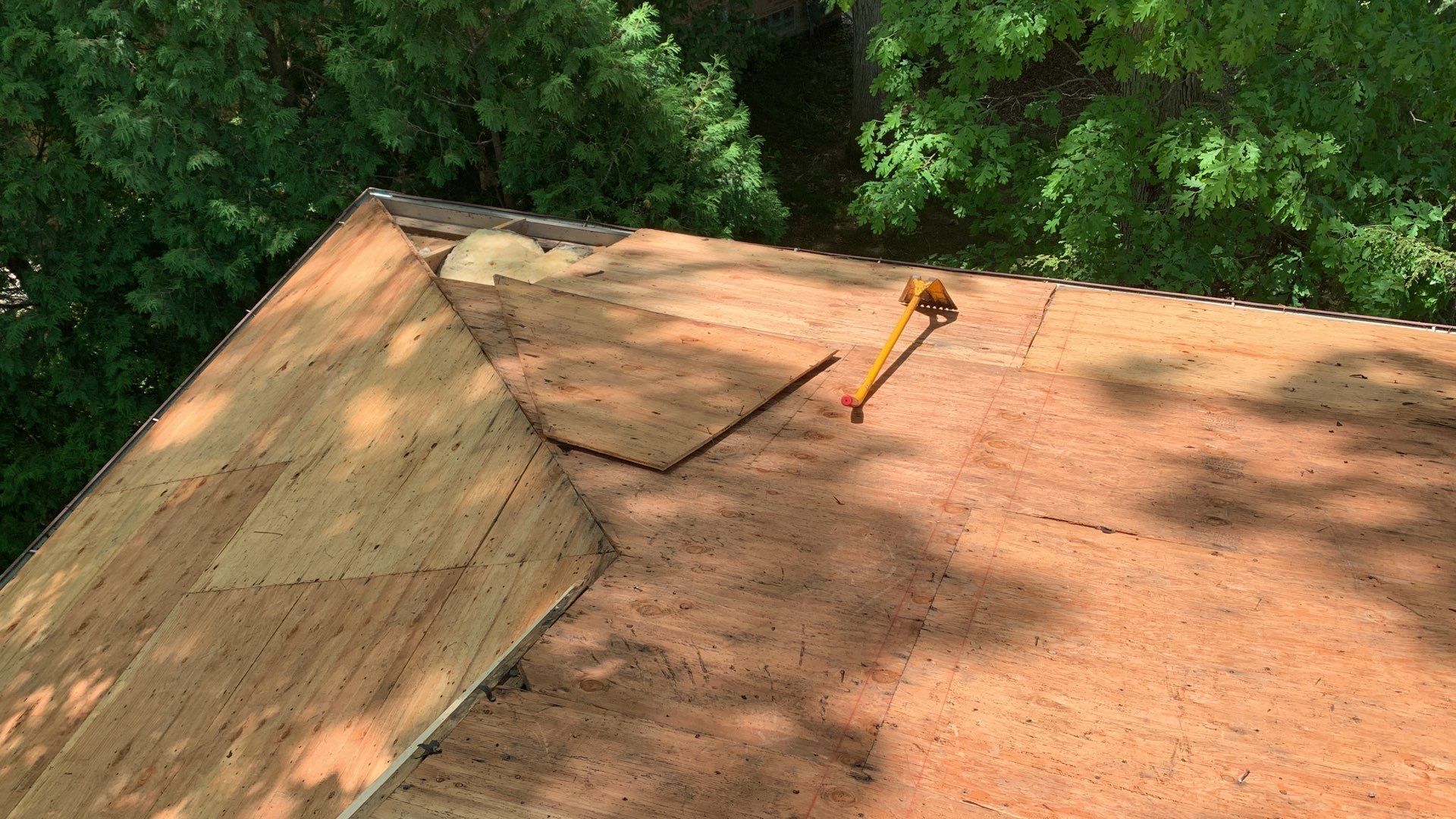 Roof Replacement using CertainTeed Landmark by 180 Contractors