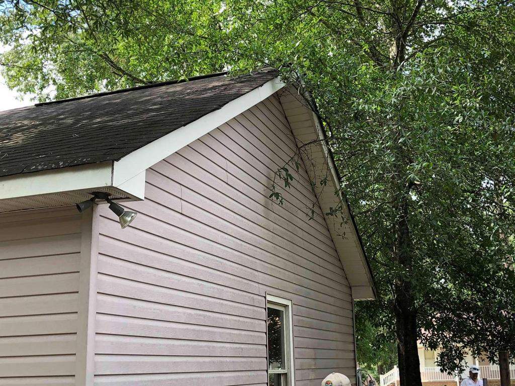 Residential Roofing Installation using Owens Corning Oakridge- Williamsburg Gray by Indigo State Roofing