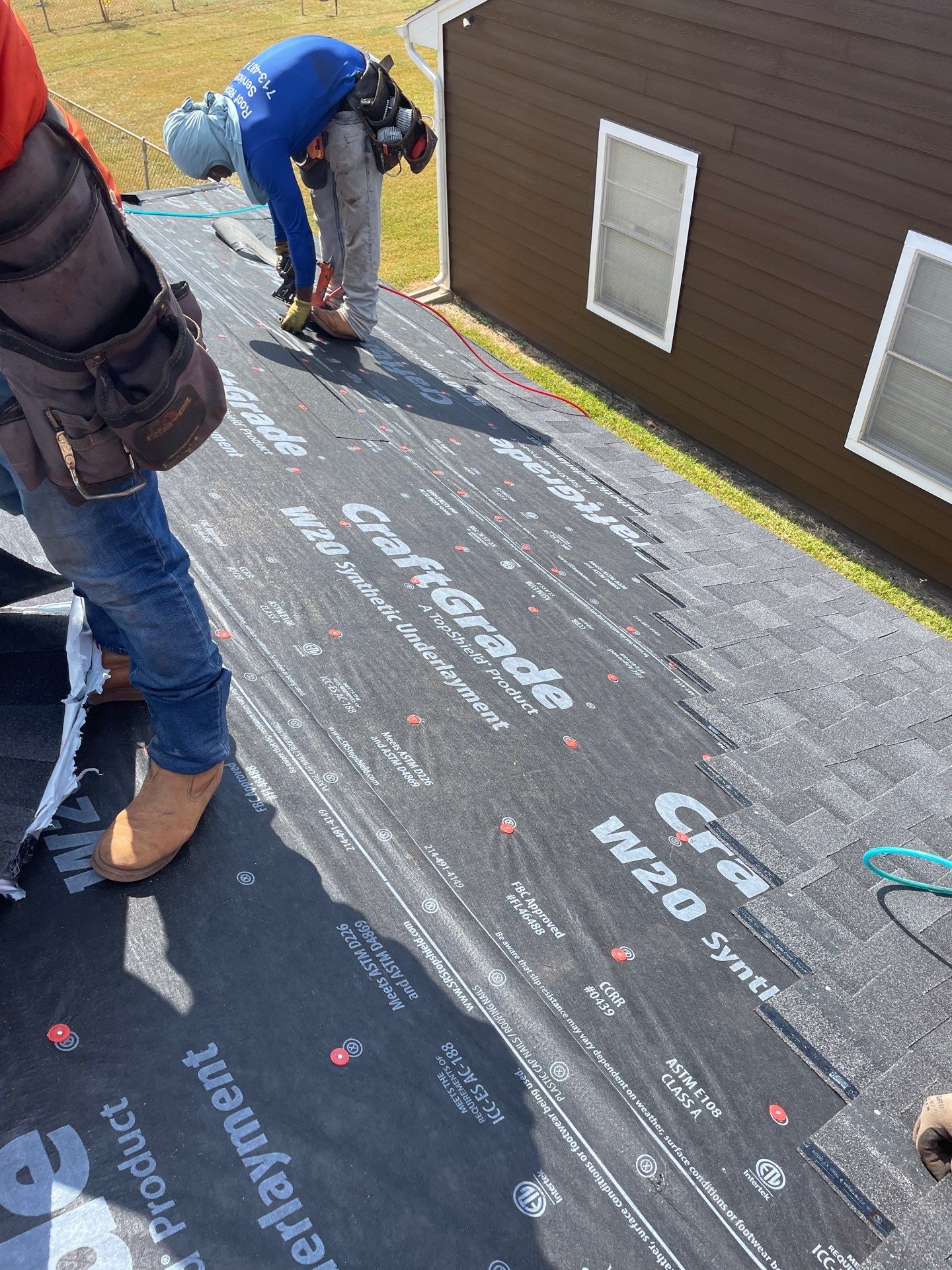 Residential Roofing Installation using Owen's Corning Duration (Lifetime) Shingles by Roof Repair Company