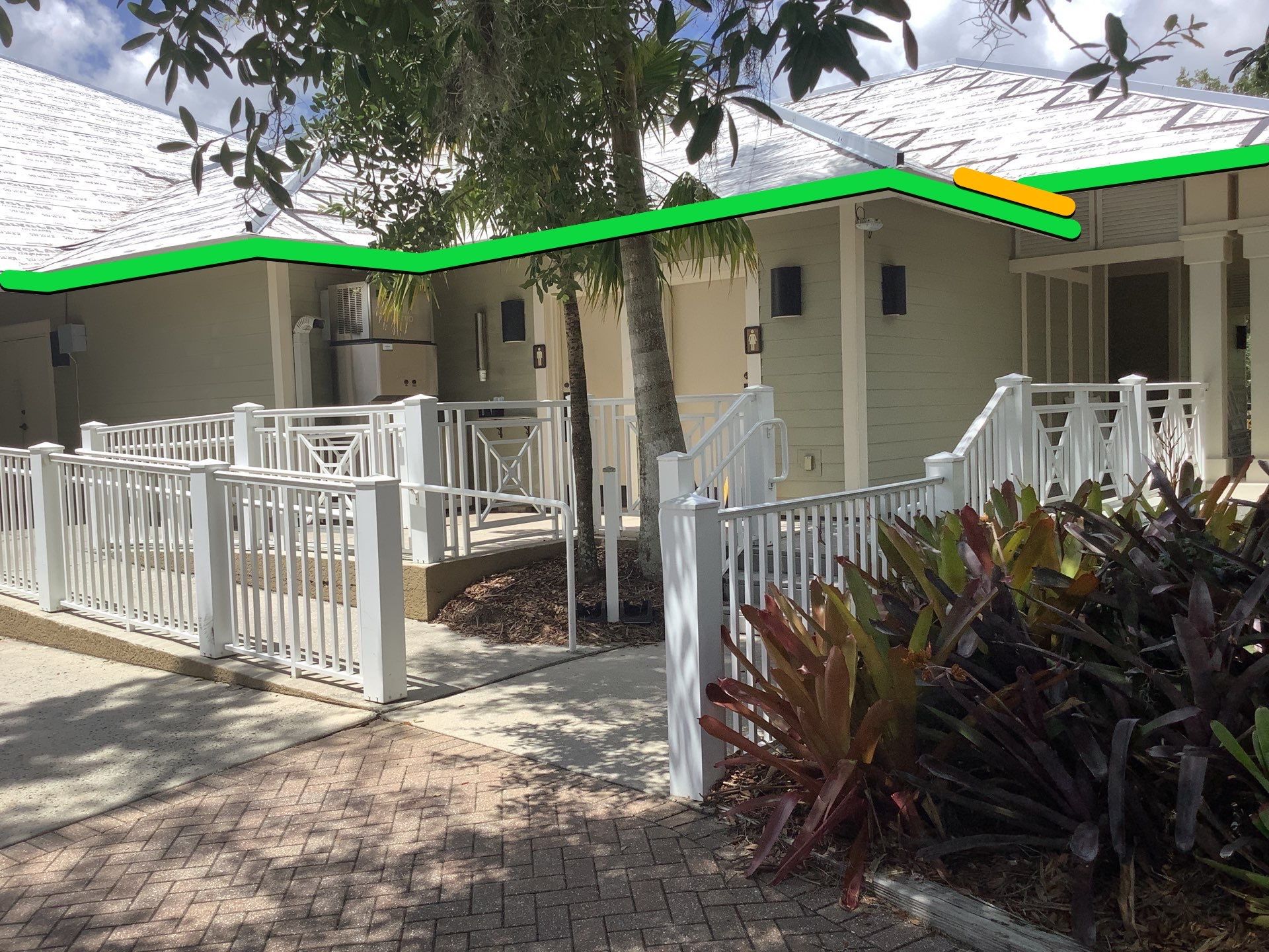 7-Inch Smooth Box Seamless Gutters using smooth box gutters in Fort Myers FL by Gutter Professors