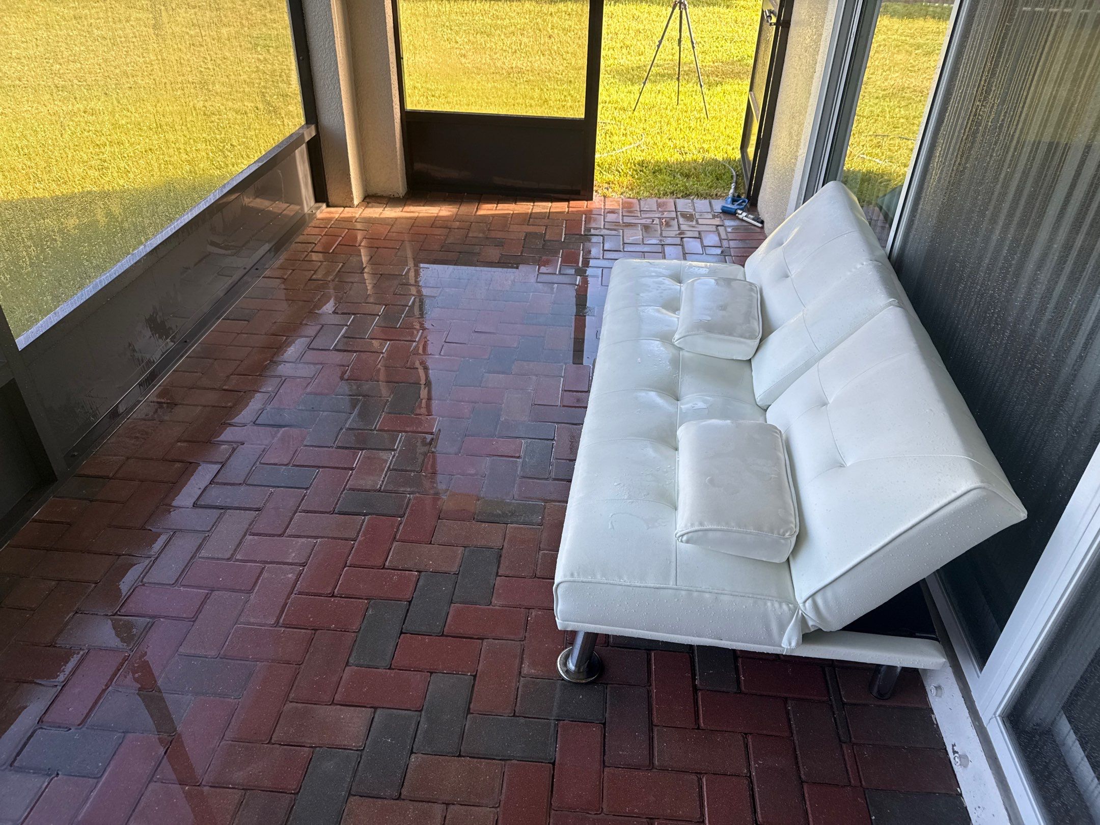Complete House Wash, Driveway & Lanai Cleaning – Trevesta, Palmetto FL by Sunshine AquaWash