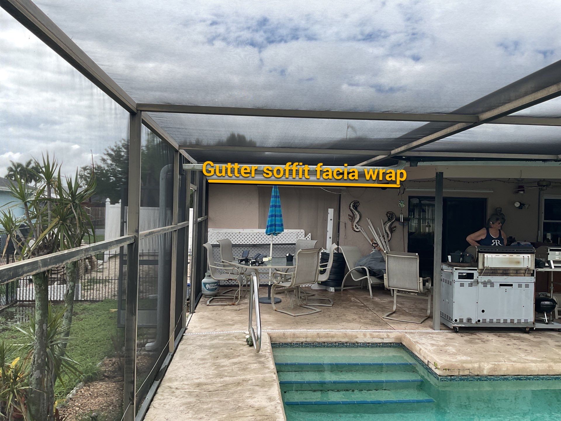 White Seamless Gutters and Splash Guards in Fort Myers FL by Gutter Professor by Gutter Professors