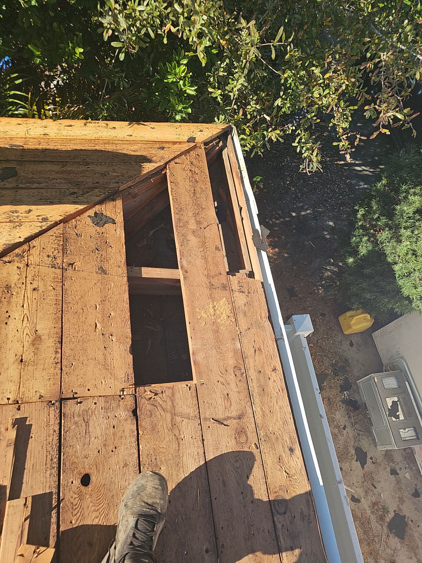 Project in Clearwater 33756 by Mitchell Roofing Company LLC 