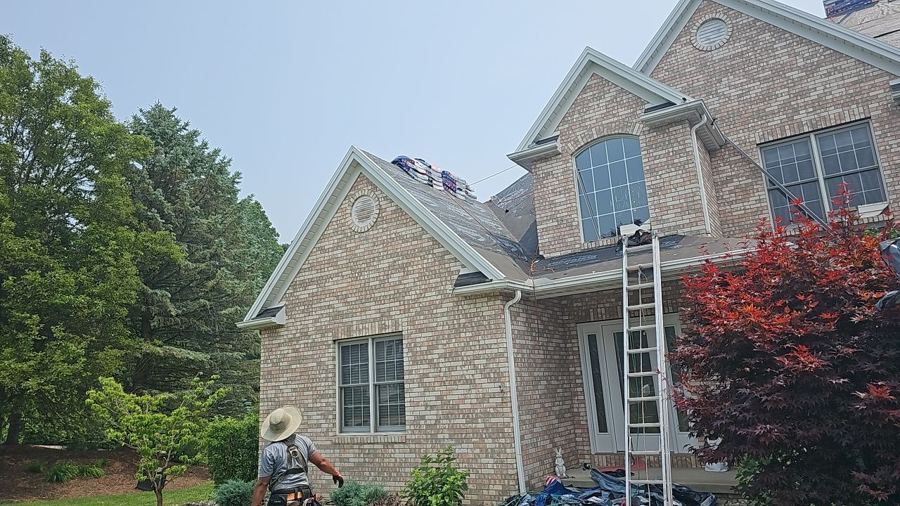 GAF Timberland Color: Pewter Gray by Eagle Eye Roofing