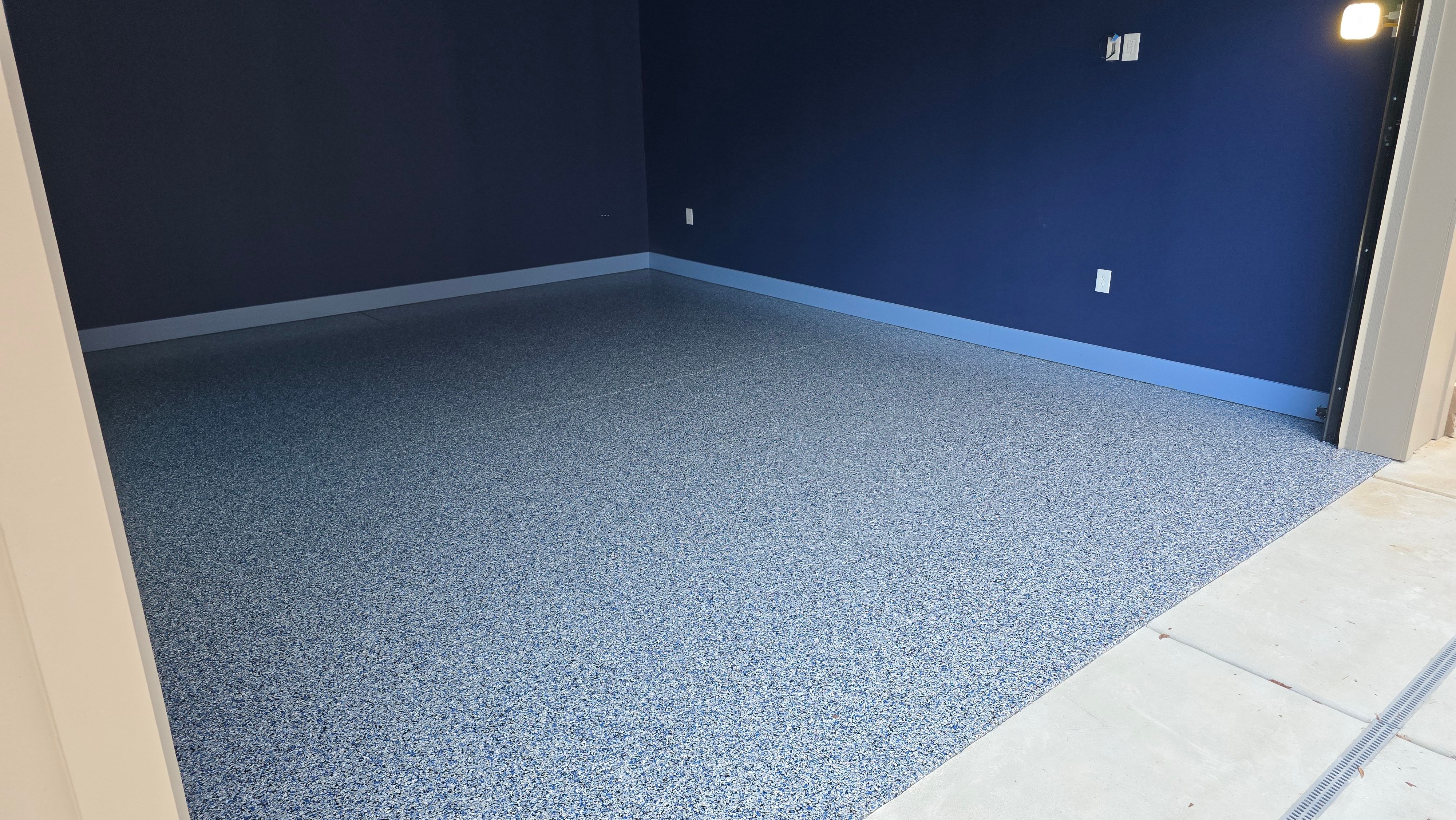 Garage Using Midnight by Elite Floor Solutions