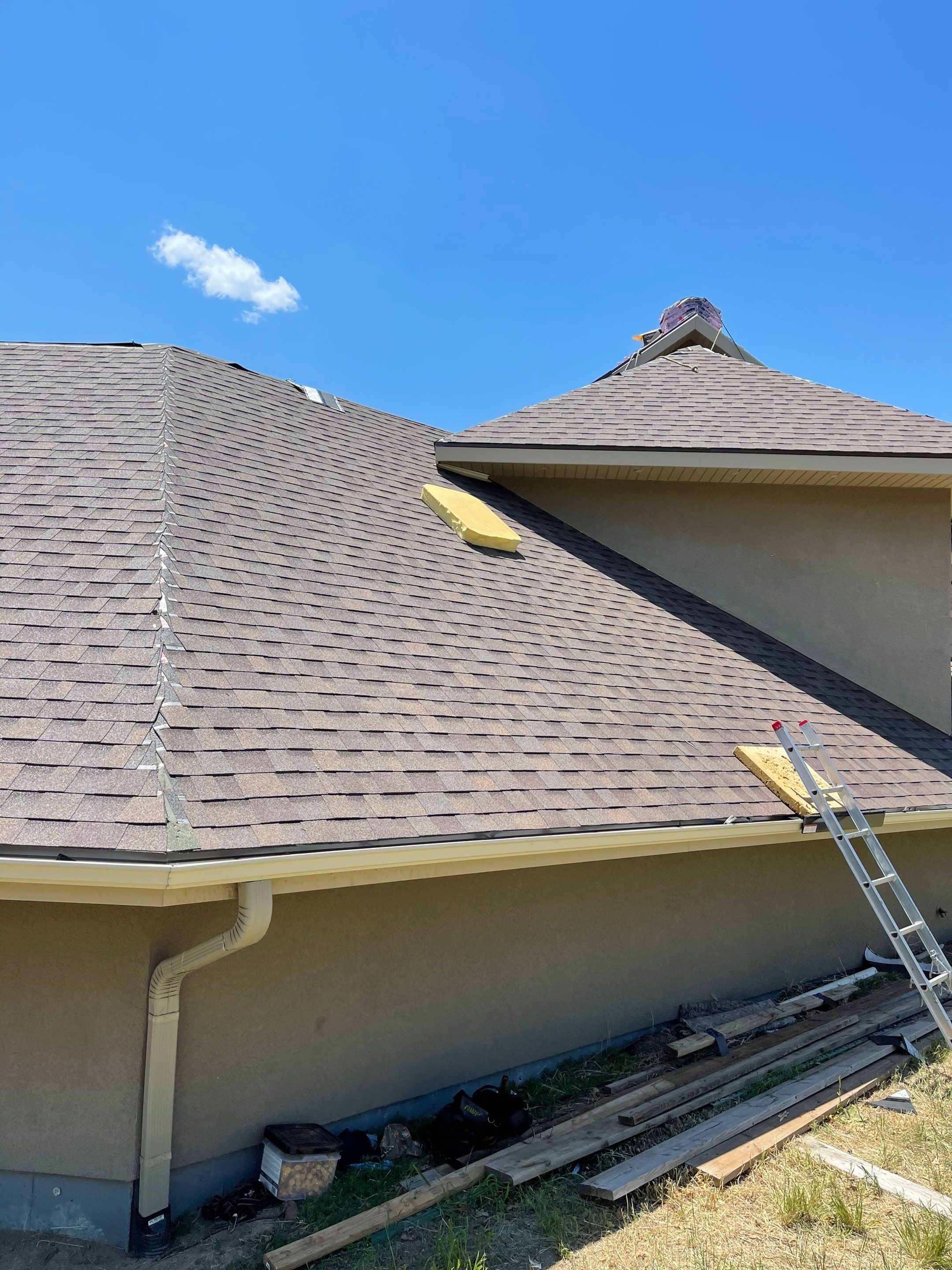 Residential Roofing Installation using Owens Corning TruDefinition Duration STORM by A to Z Roofing