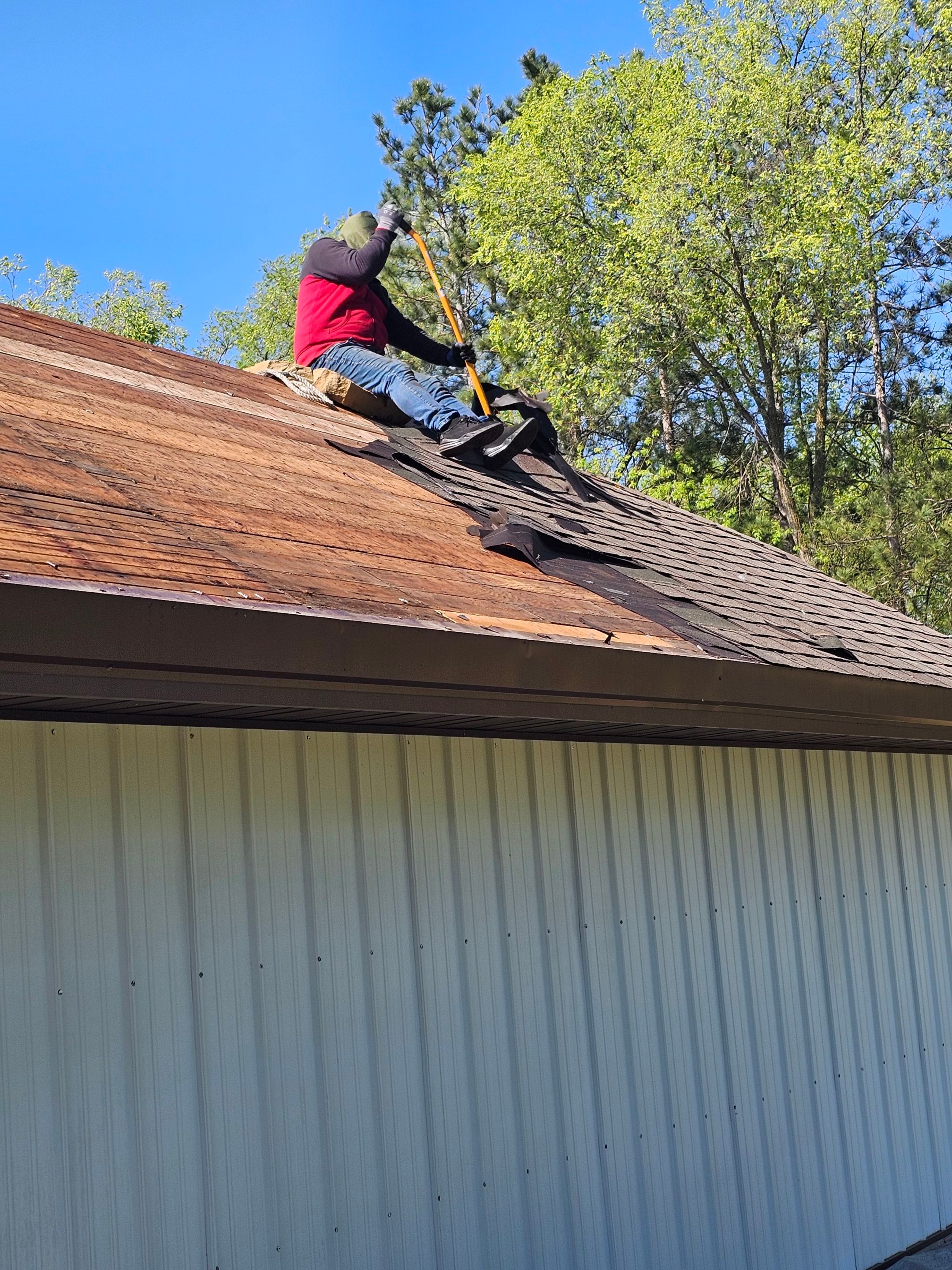 Project in Saint Joseph by CoMitted 365 Roofing & Exteriors 