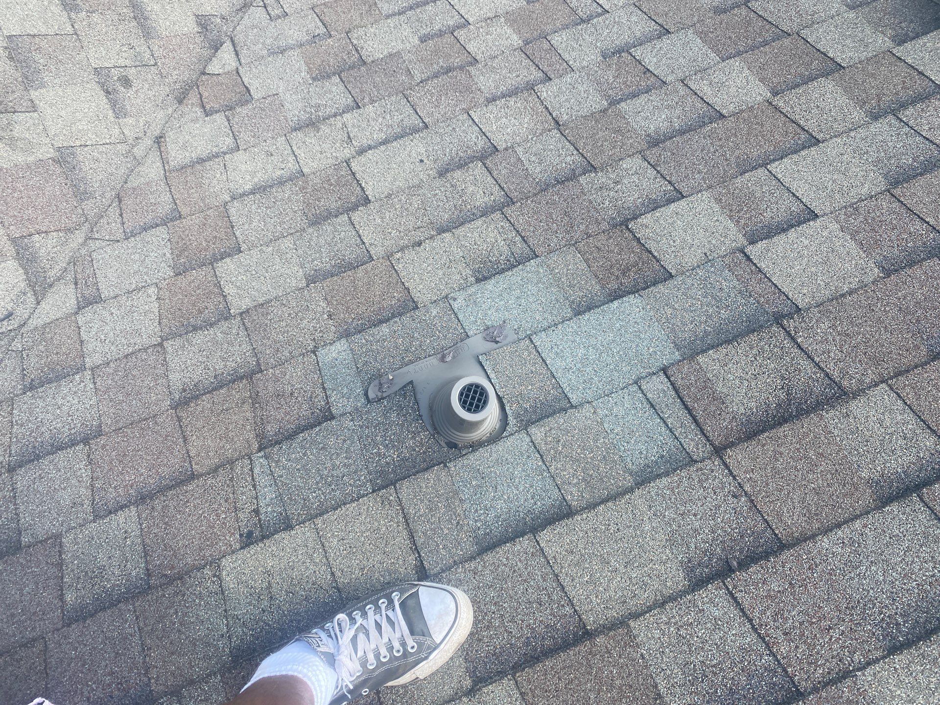 Hail Damage using Owen's Corning Duration (Lifetime) Shingles by Roof Repair Company