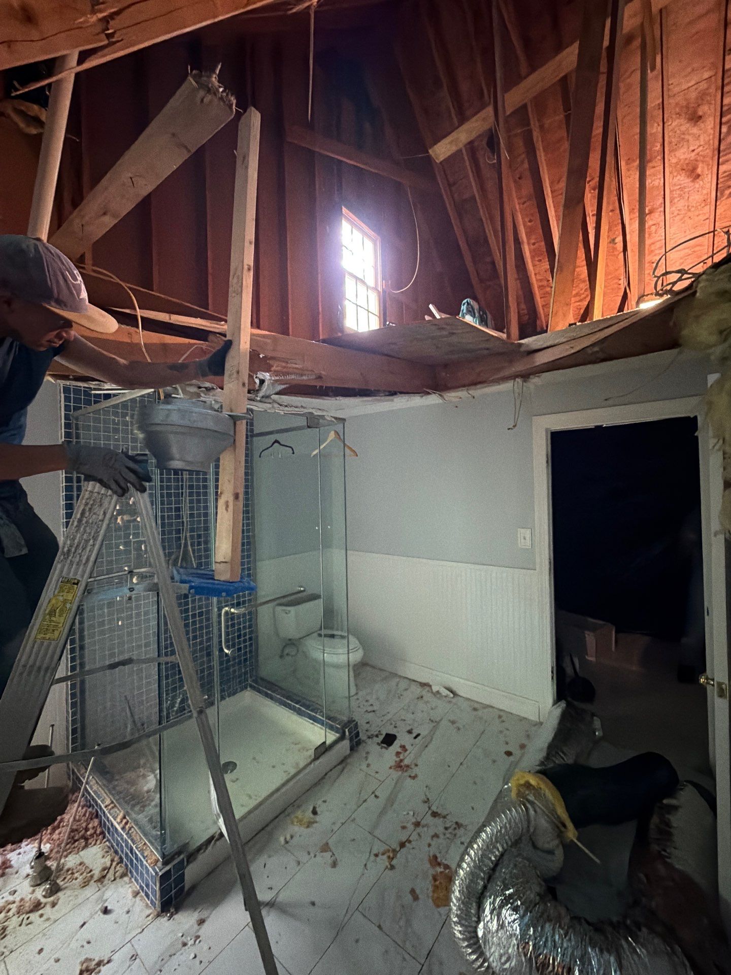 Storm Damage Mitigation and Structural Drying After Tree Impact in Raleigh by One Team Restoration