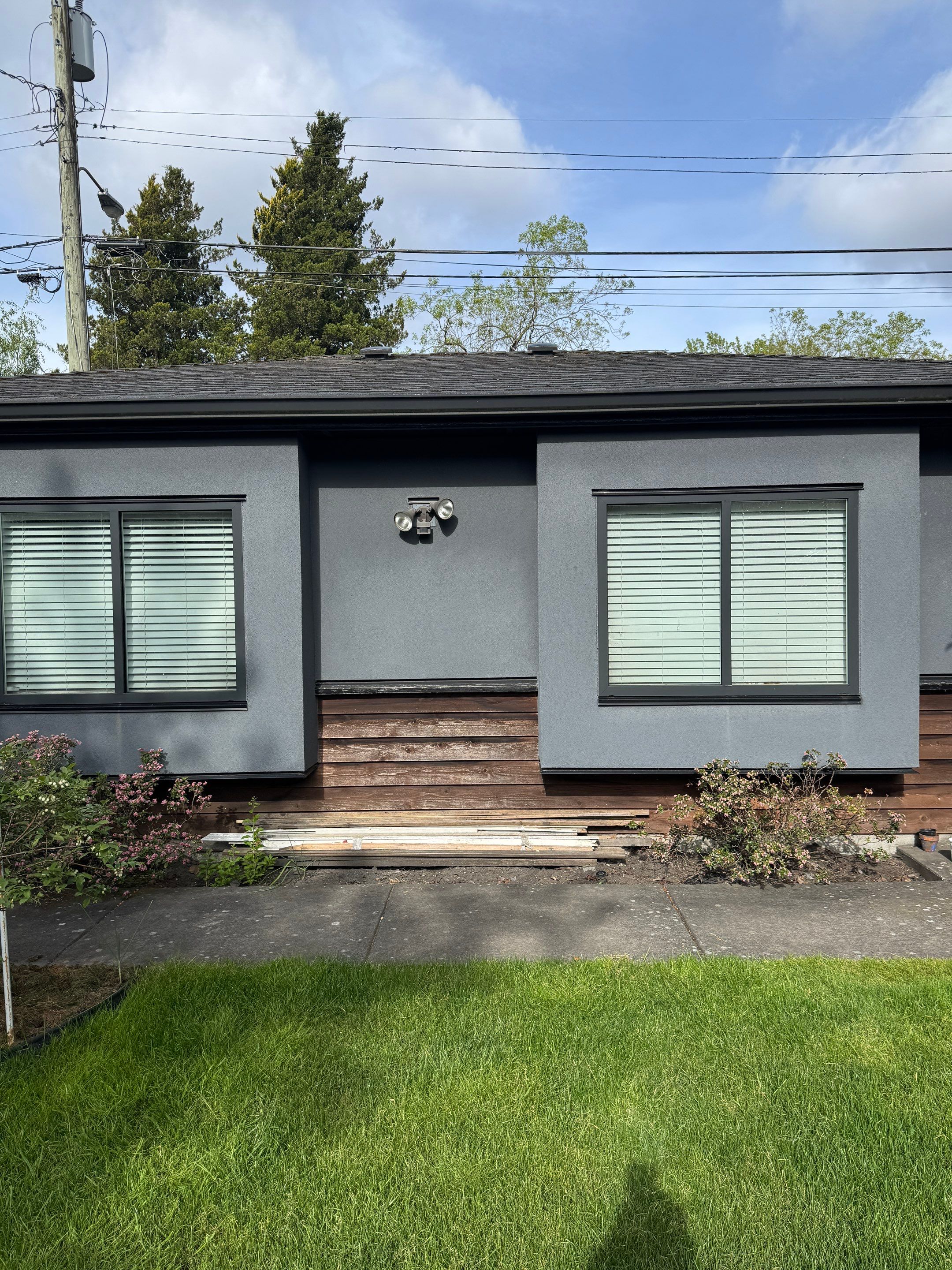 Exterior Painting & Staining in Vancouver by YVR Construction Group
