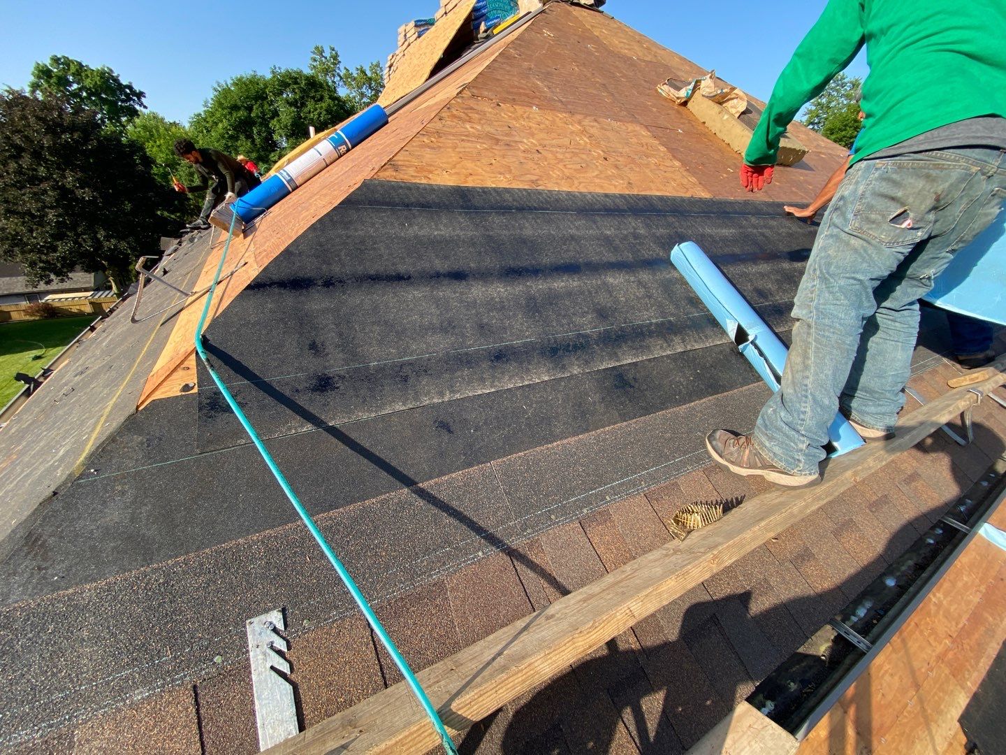 Roof Replacement using CertainTeed Landmark by 180 Contractors