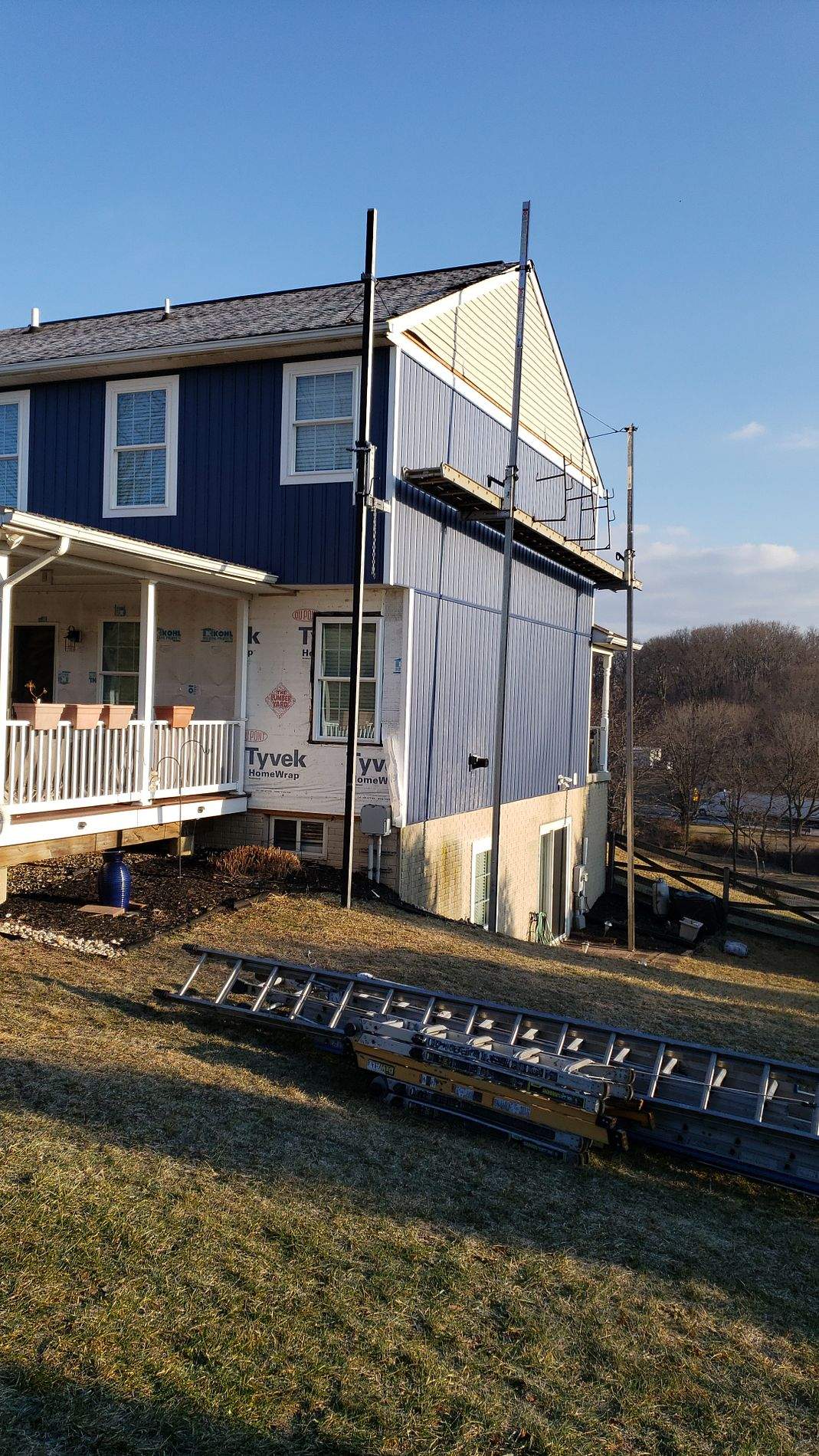 Provia Windows & CertainTeed Siding by Roof Right Inc