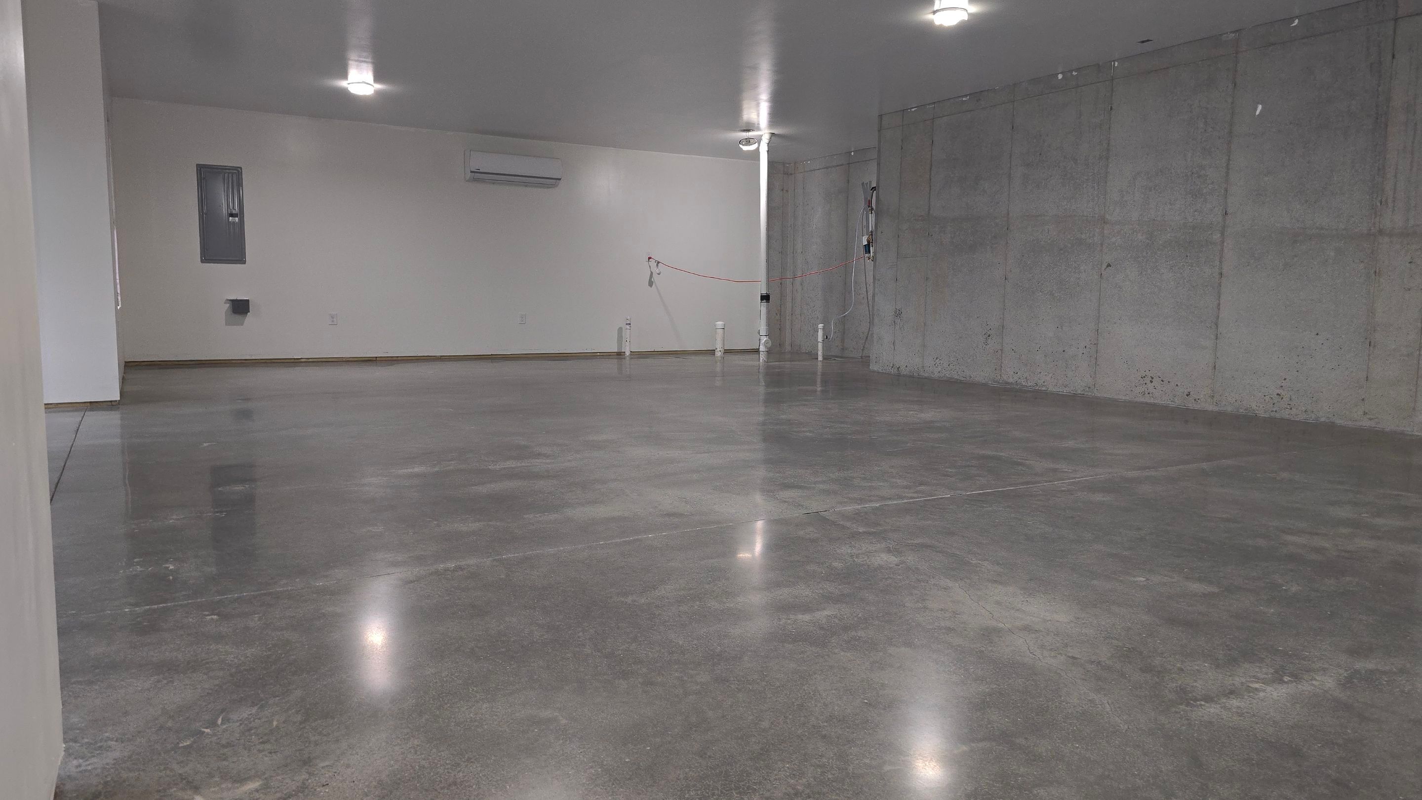 Polished Garage Floor  by Elite Floor Solutions
