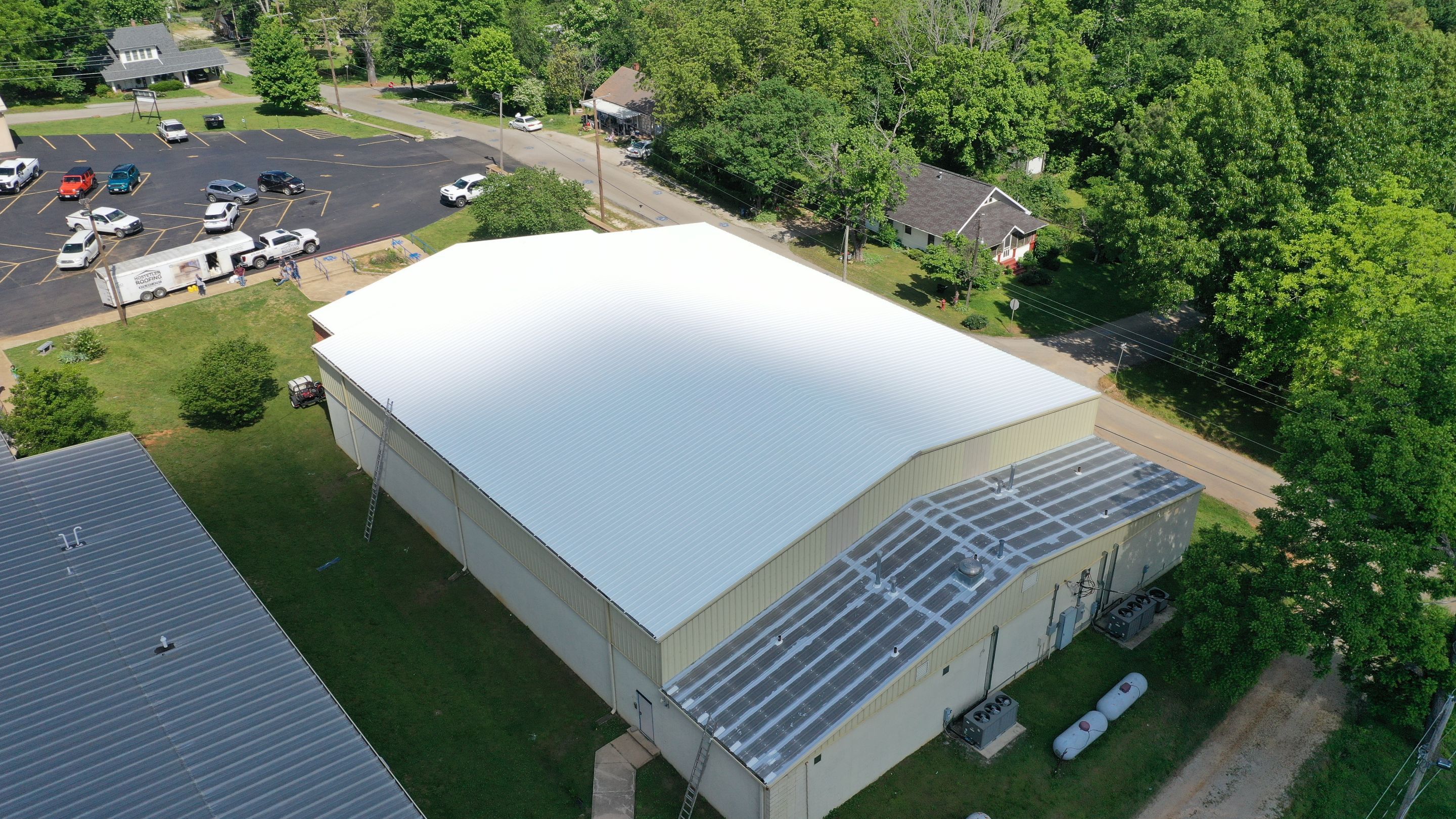 Mammoth Springs Gymnasium by Hostetler Roofing