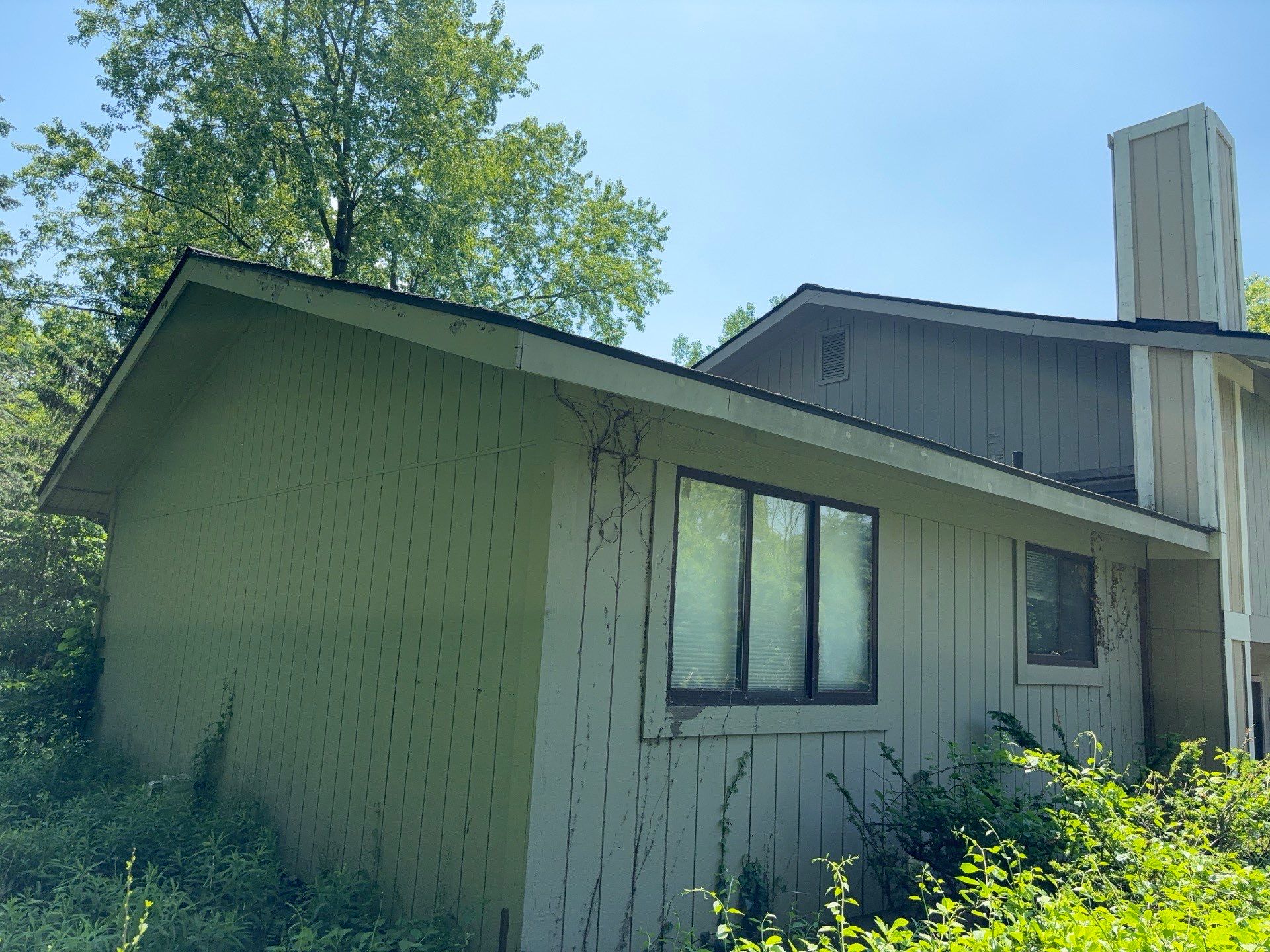 Siding Replacement using Alside D4 1/2" Dutchlap by 180 Contractors