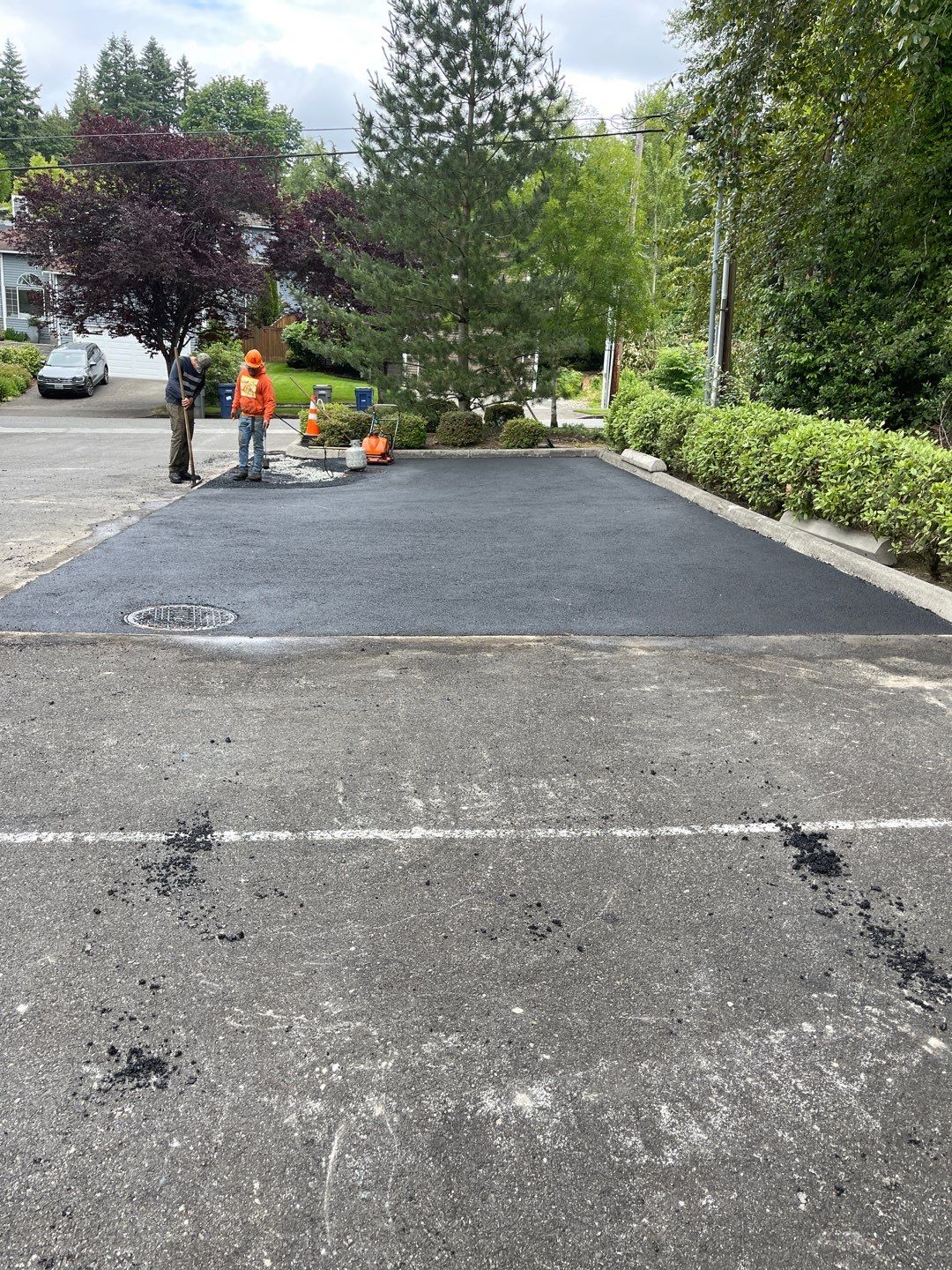 Asphalt Patch Repair & Concrete Curb Renovation | Kirkland  by Jireh Asphalt & Concrete Inc 