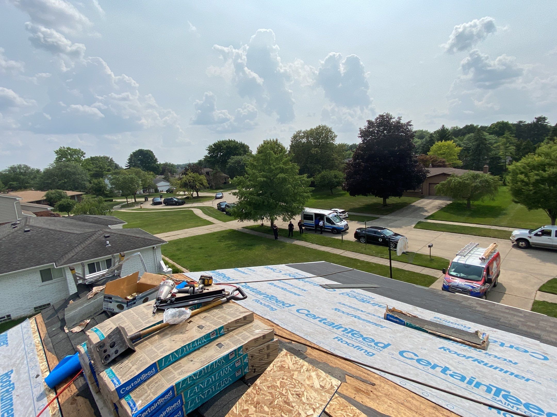 Roof Replacement using CertainTeed Landmark by 180 Contractors