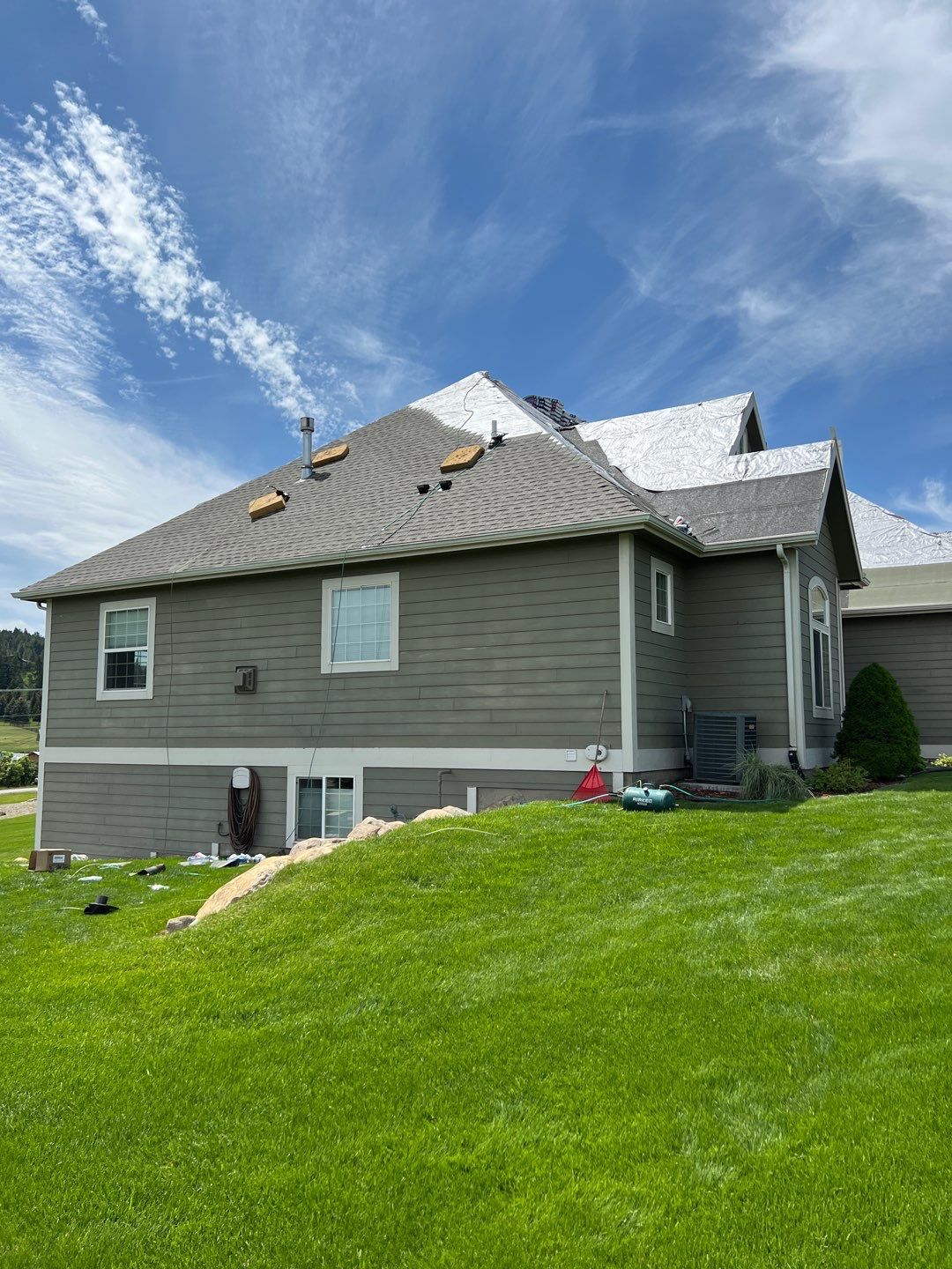 GAF Timberline HDZ - Weathered Wood by Montana Roofing Solutions