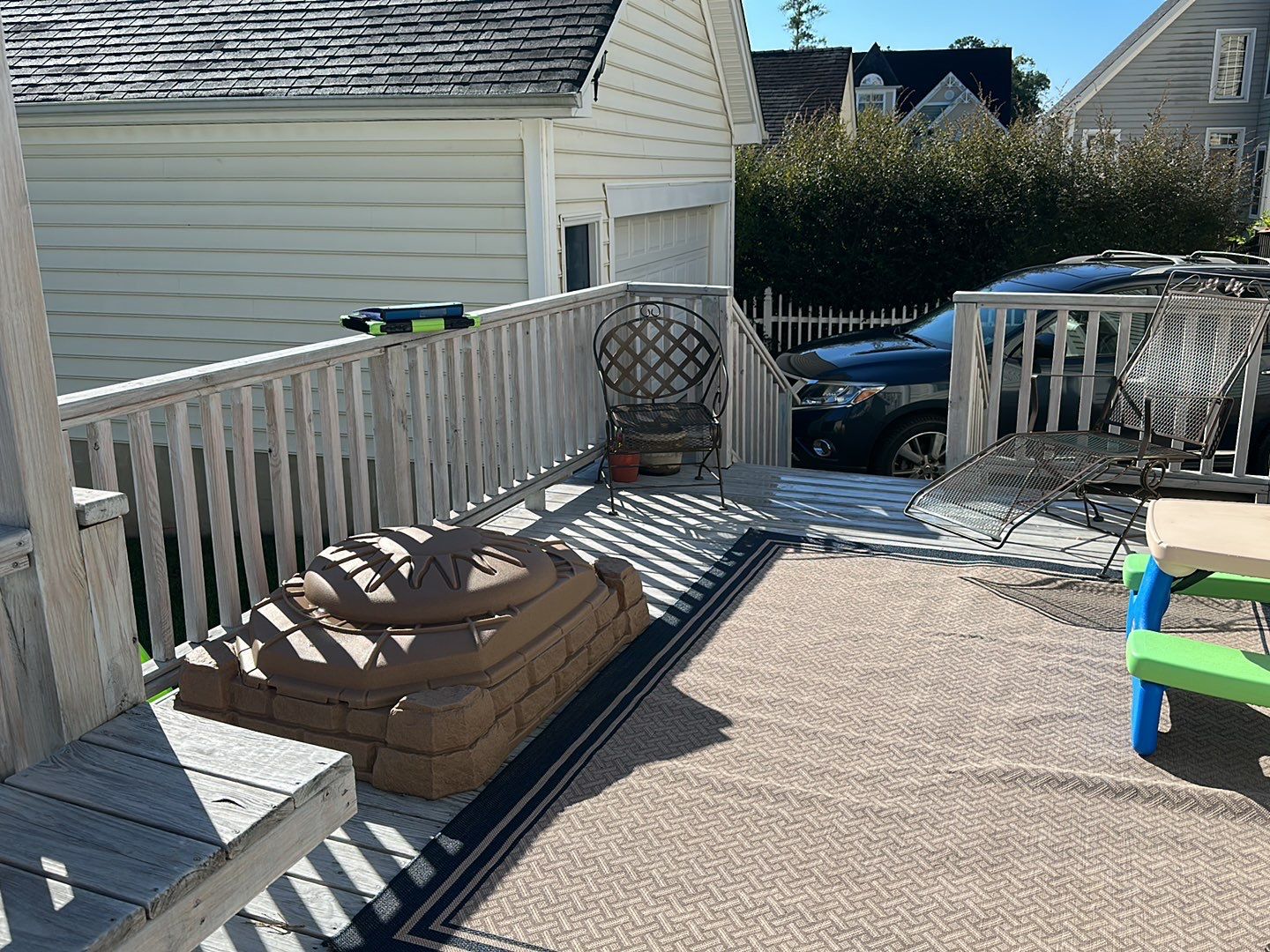 Deck using Wood Sealant and Stain by DuraSeal