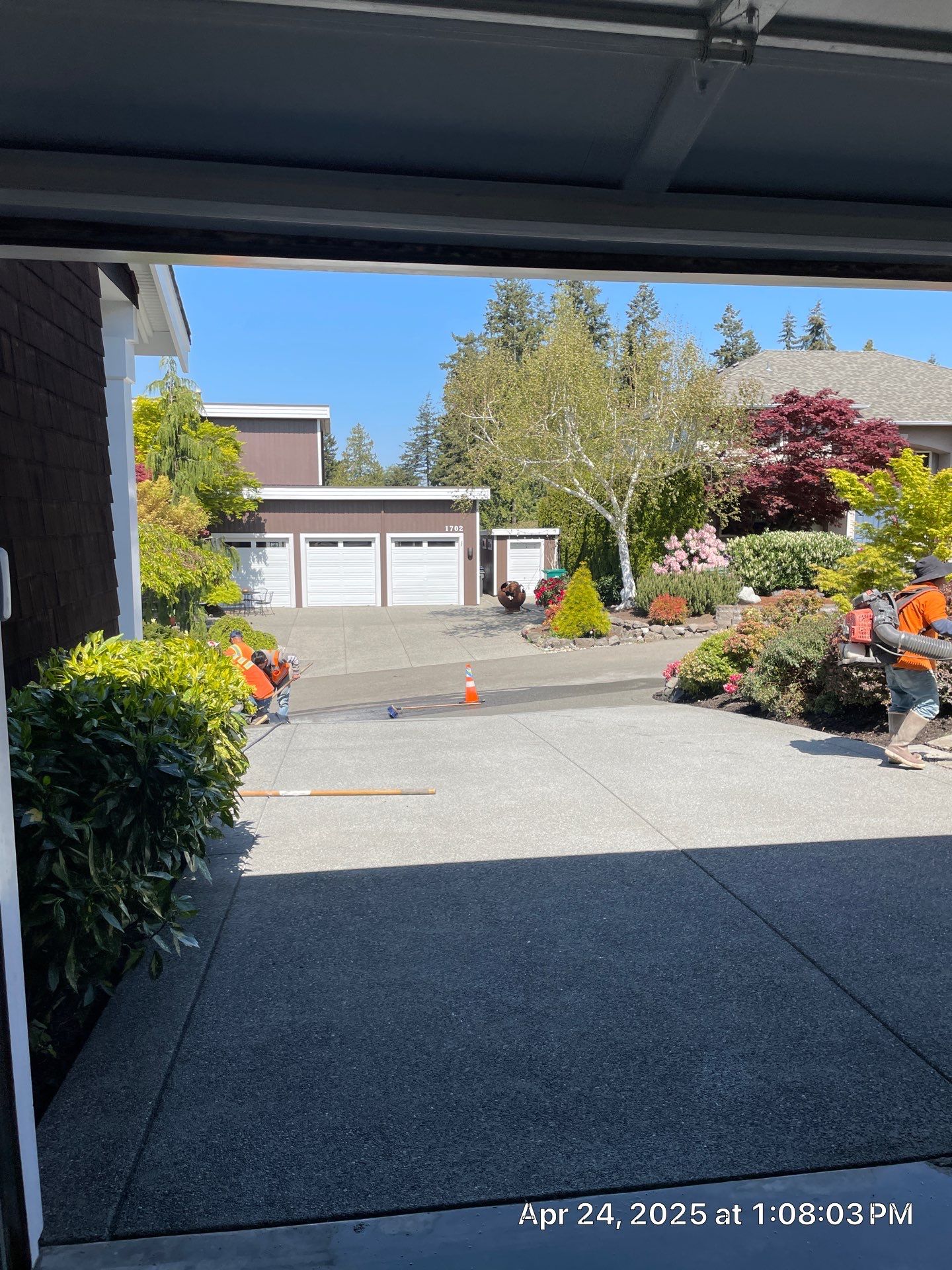 Concrete Driveway Repair | Mukilteo  by Jireh Asphalt & Concrete Inc 